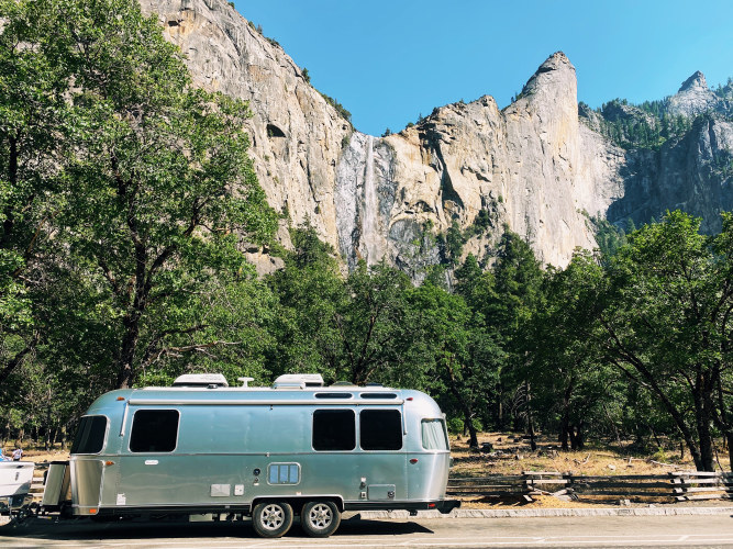 pet-friendly rv rental in hallandale beach