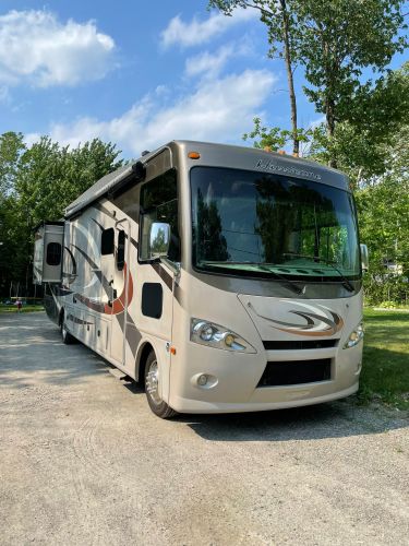 luxury motorhome canada | stylish and roomy motorhome, sainte-sophie