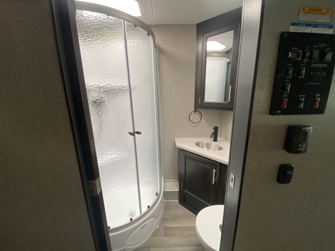 10 Best Luxury Motorhomes In Los Angeles, California Updated 2023