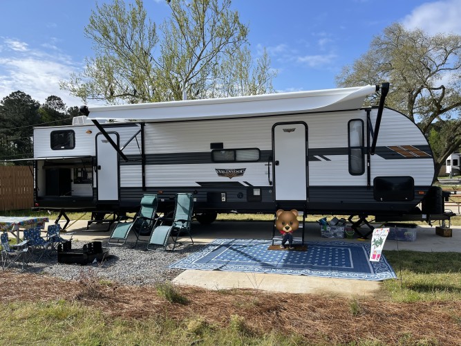 airstream rental raleigh nc | spacious motorhome with all the comforts of home