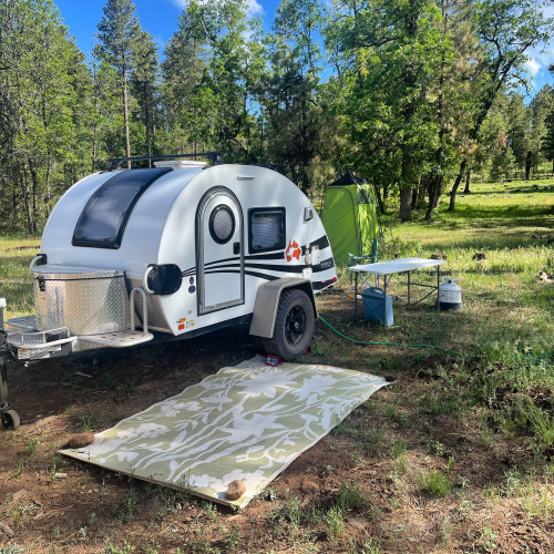 easily towable, lightweight, and efficient camper in flagstaff