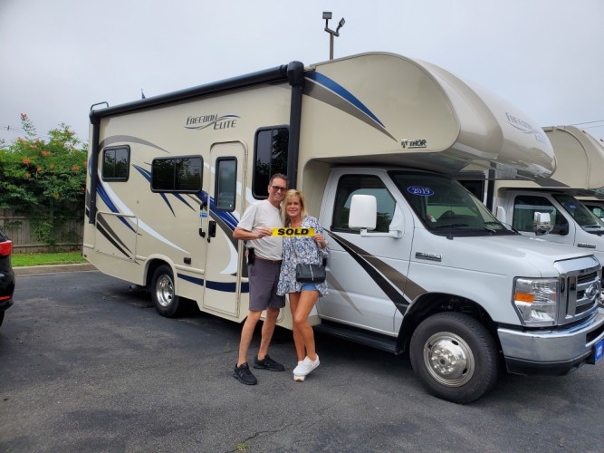 pet-friendly motorhome, long branch