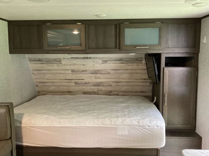 Top 9 RV Rentals In Burlington, Vermont Updated 2024 Trip101