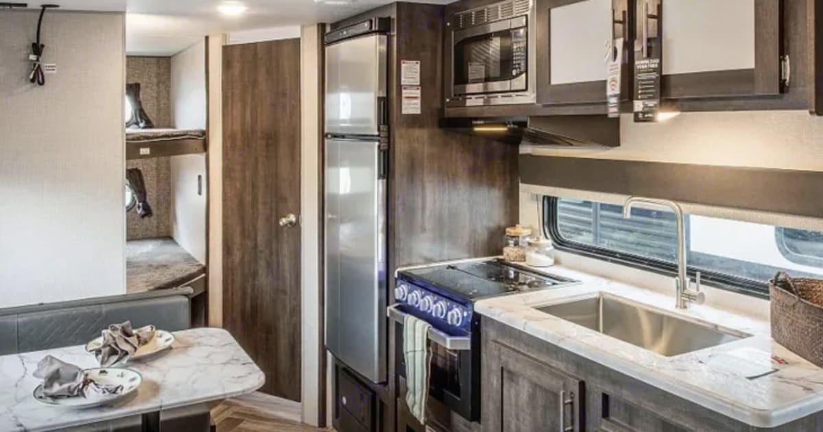 2020 K-Z Manufacturing Sportsmen Trailer Rental in Denton ...