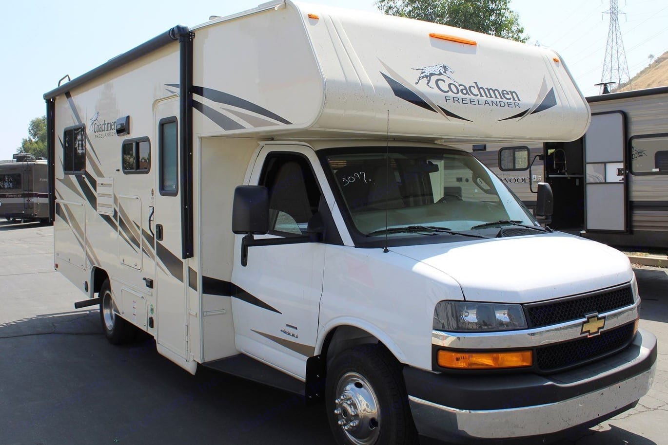 Coachmen Freelander Class C Rental In Oxnard Ca Outdoorsy Coachmen Freelander Class C Rental In Oxnard Ca Outdoorsy
