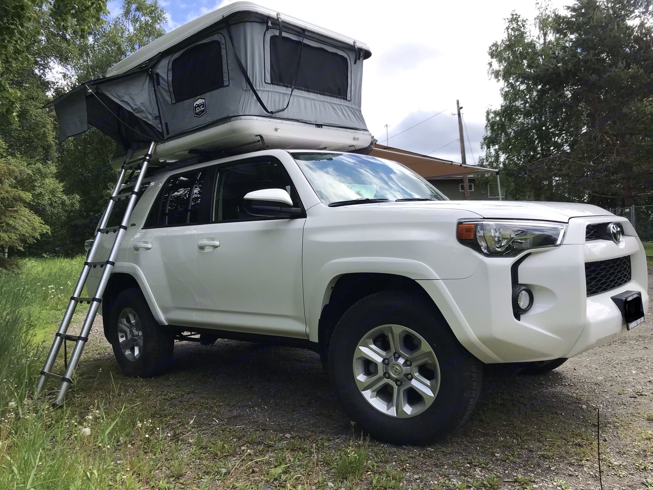 2019 toyota 4runner Truck Camper Rental in Anchorage, AK Outdoorsy