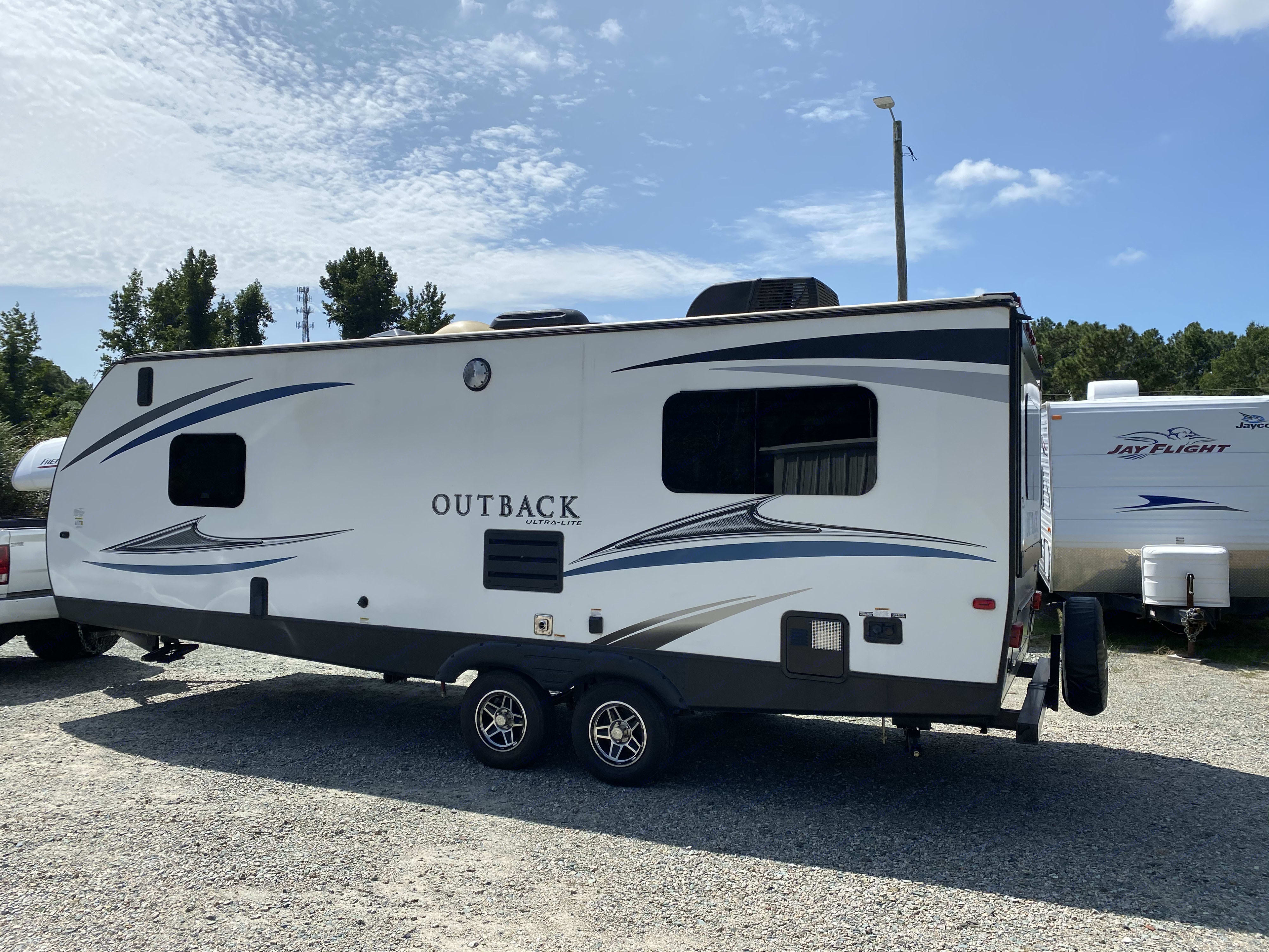 2018 Keystone Outback Ultra Lite Toy Hauler Rental in Scottsville, VA