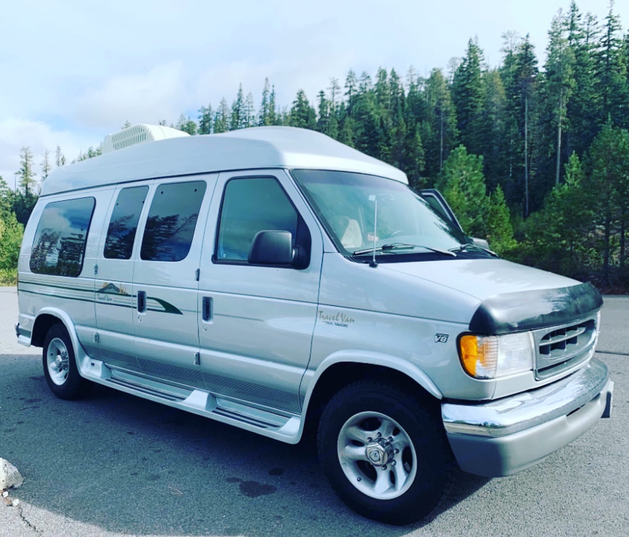 2000 Ford Econoline E250supercab Camper Van Rental in BEAVERTON, OR ...