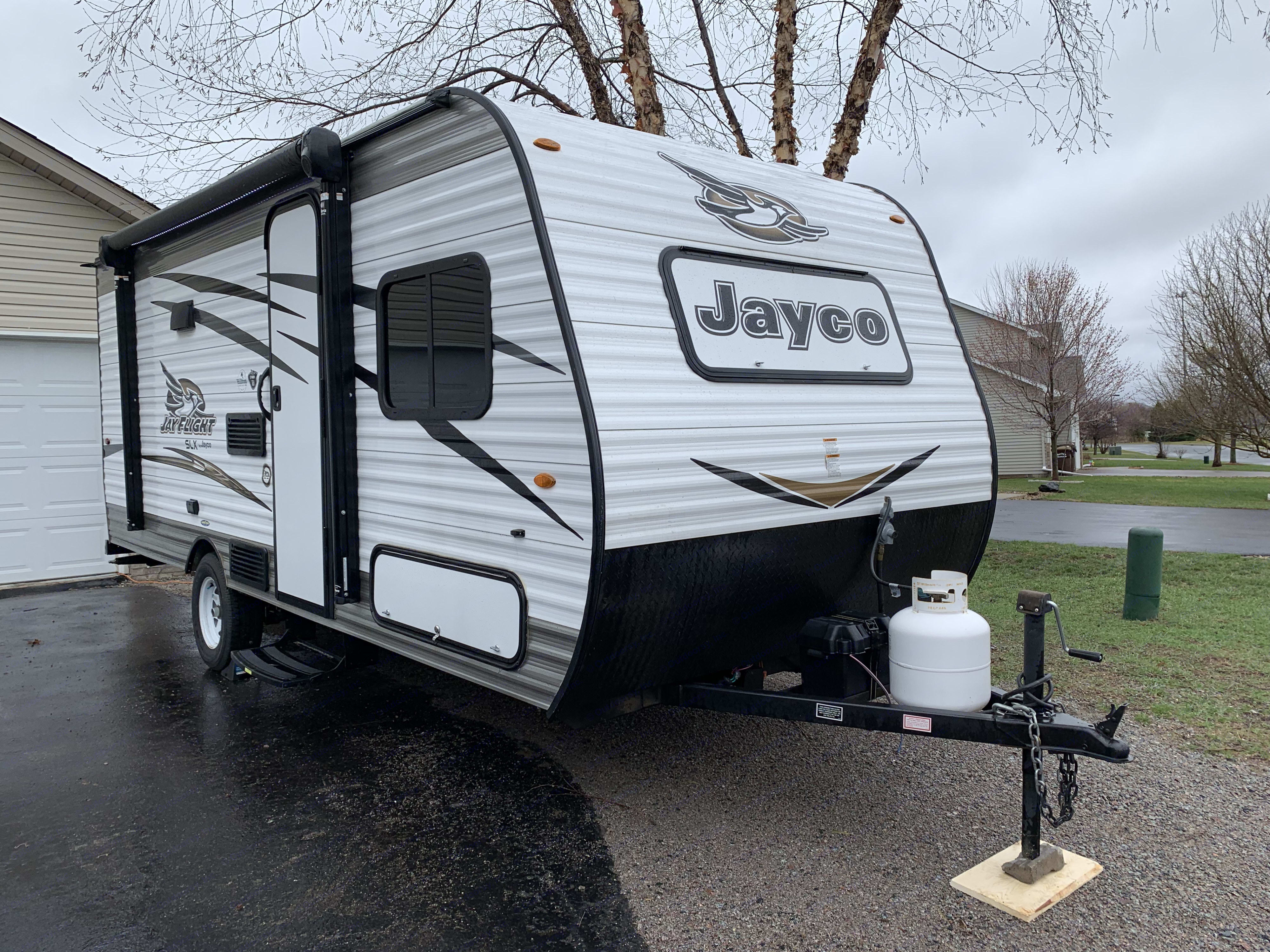 2018 Jayco Jay Flight SLX 174BH Trailer Rental in Buffalo, MN Outdoorsy