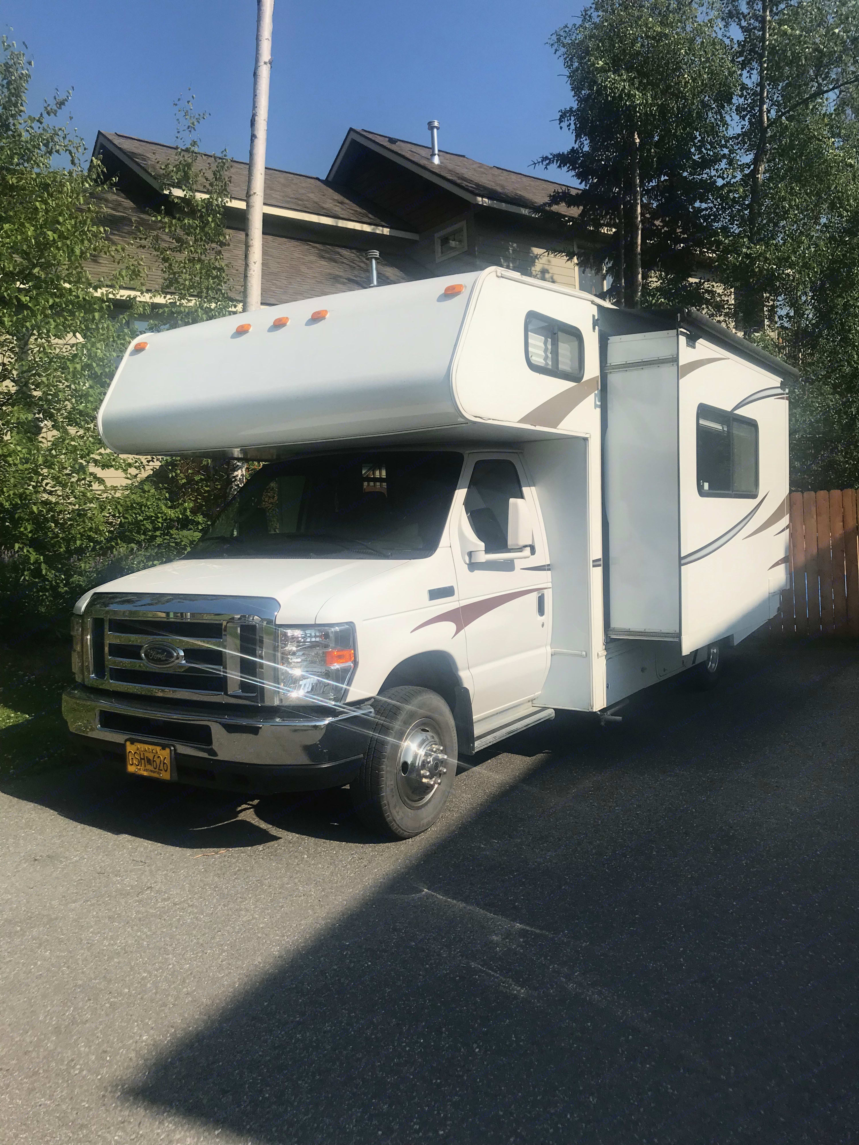 14 Coachmen Freelander Class C Rental In Eagle River Ak Outdoorsy