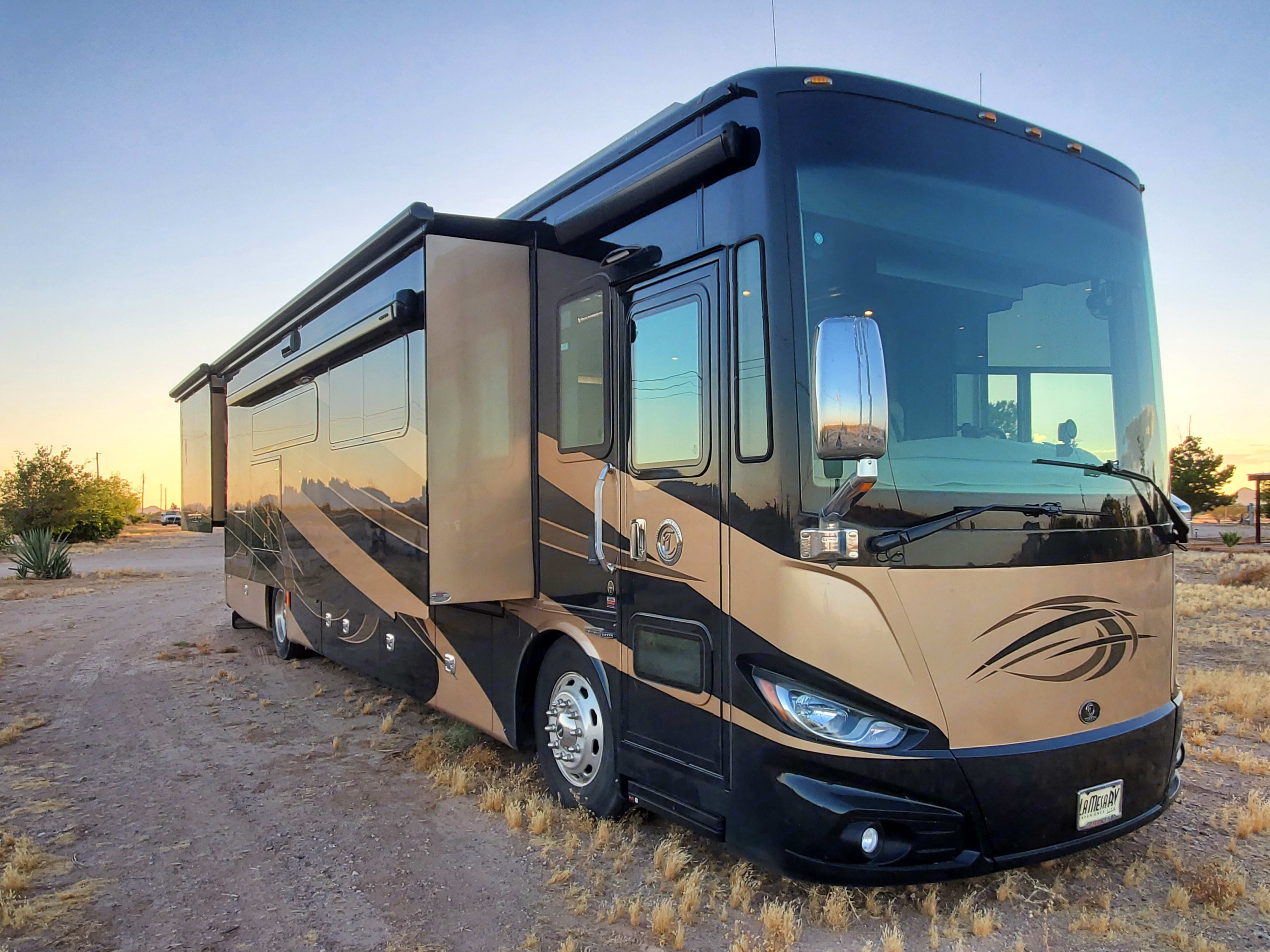 2019 Tiffin Motorhomes Phaeton Class A Rental in Tonopah, AZ Outdoorsy
