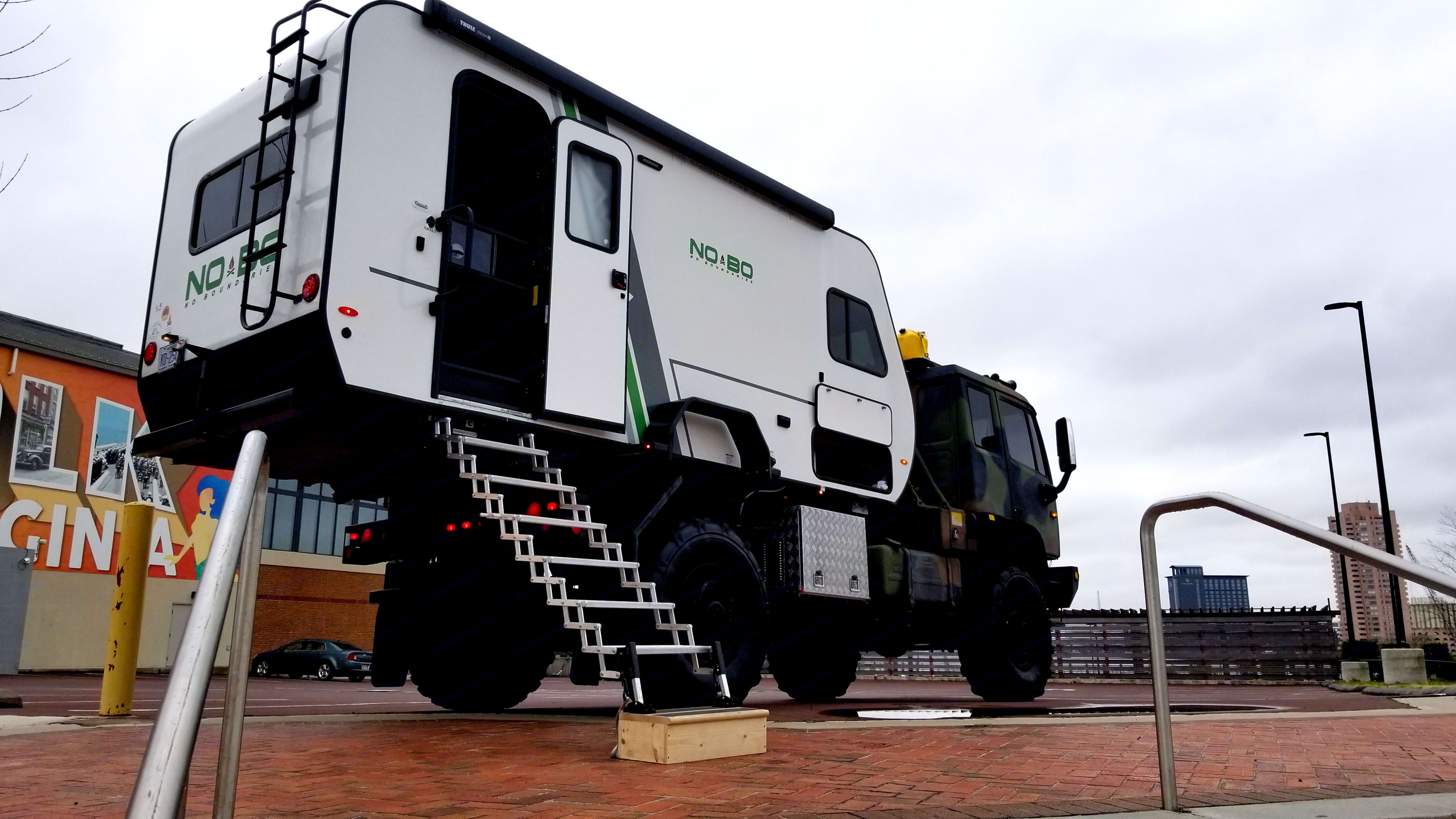 2019 Forest River /Stewart & Stevenson LMTV (No Boundaries) Truck