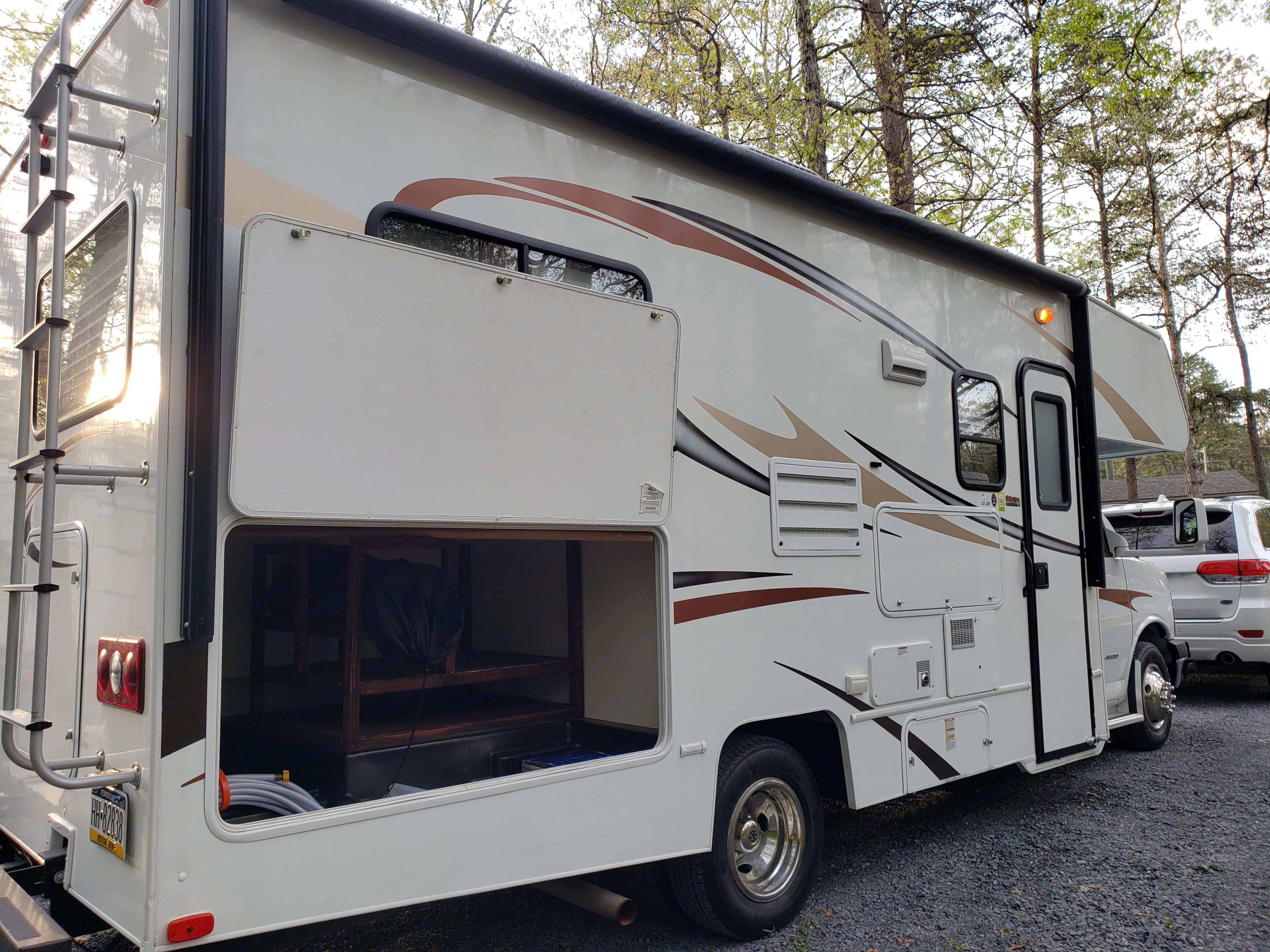 2013 Coachmen Freelander Class C Rental In Glen Rock Pa Outdoorsy