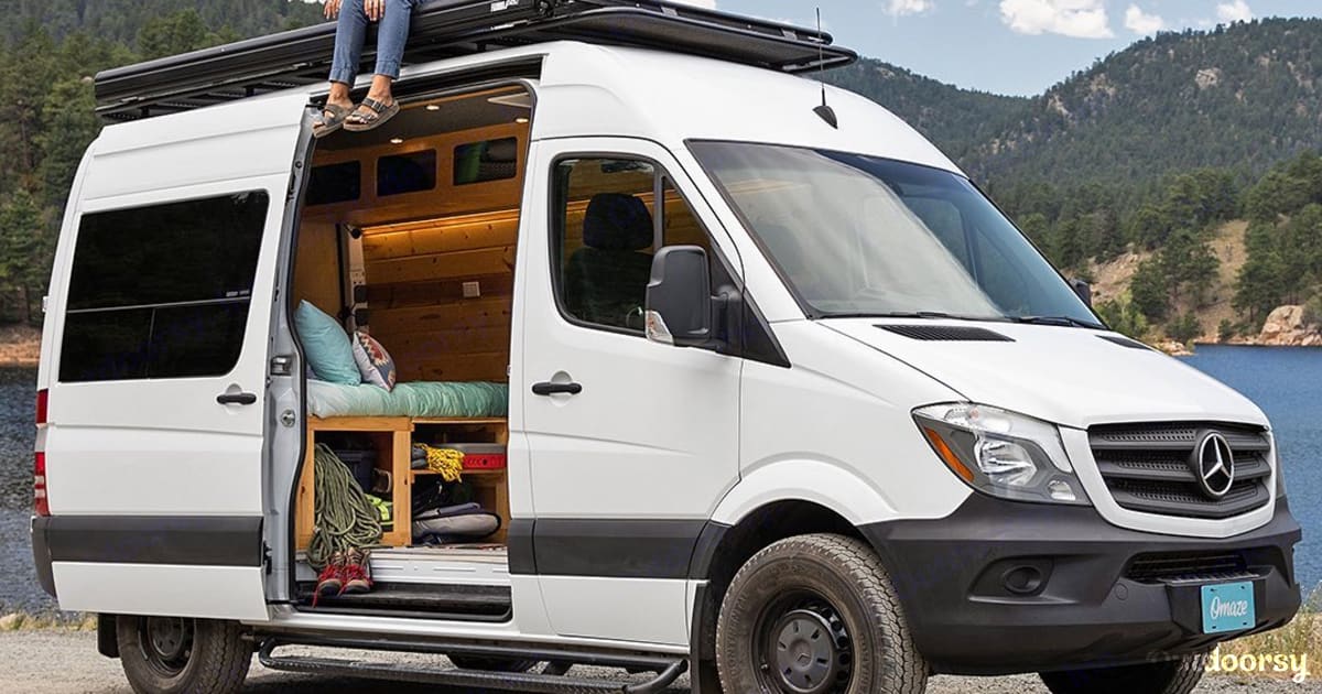 2017 MercedesBenz Sprinter Motor Home Campervan Rental in Miami, FL