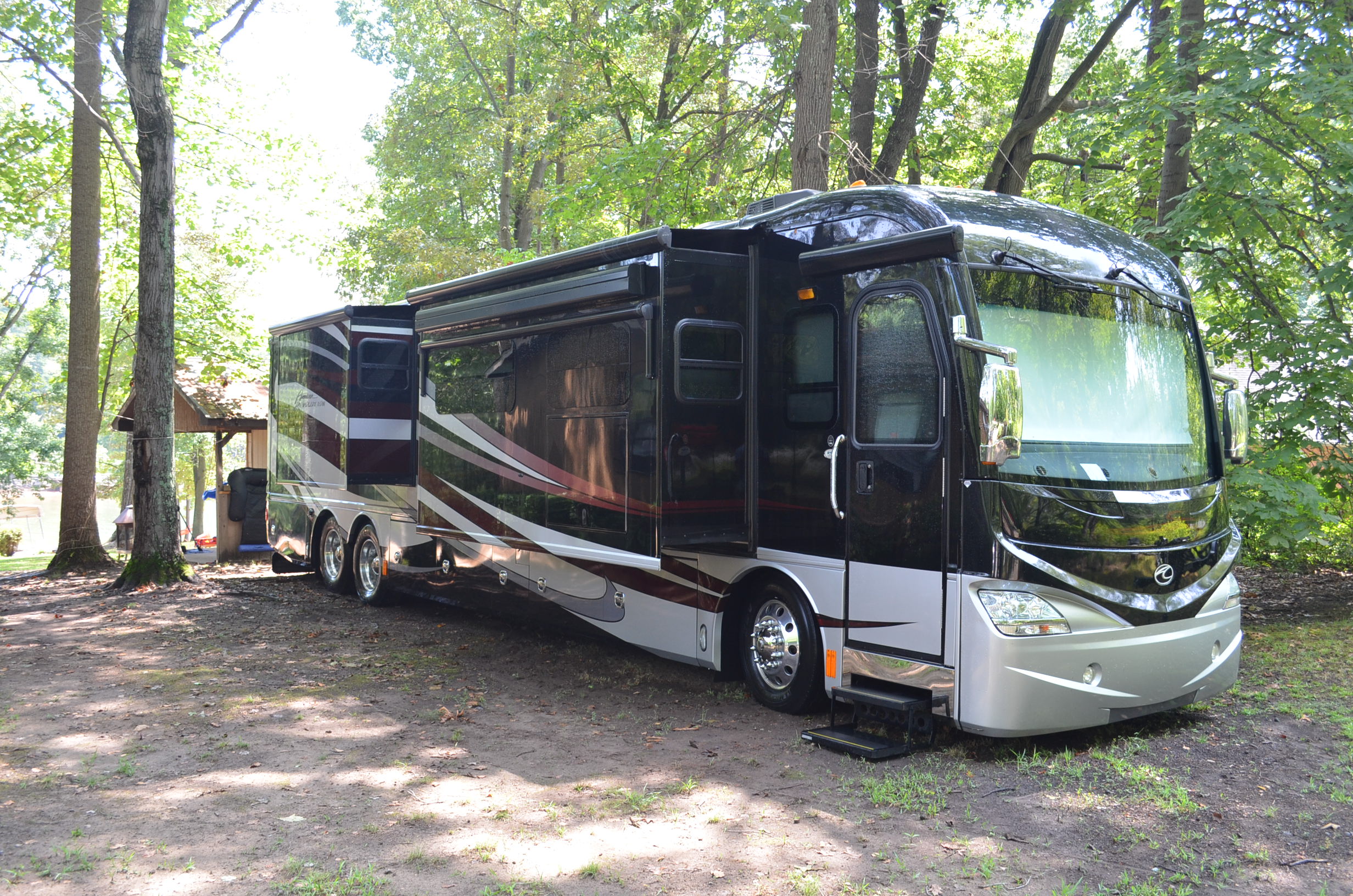 2012 American Coach REVOLUTION 42T Class A Rental in Denver, NC Outdoorsy