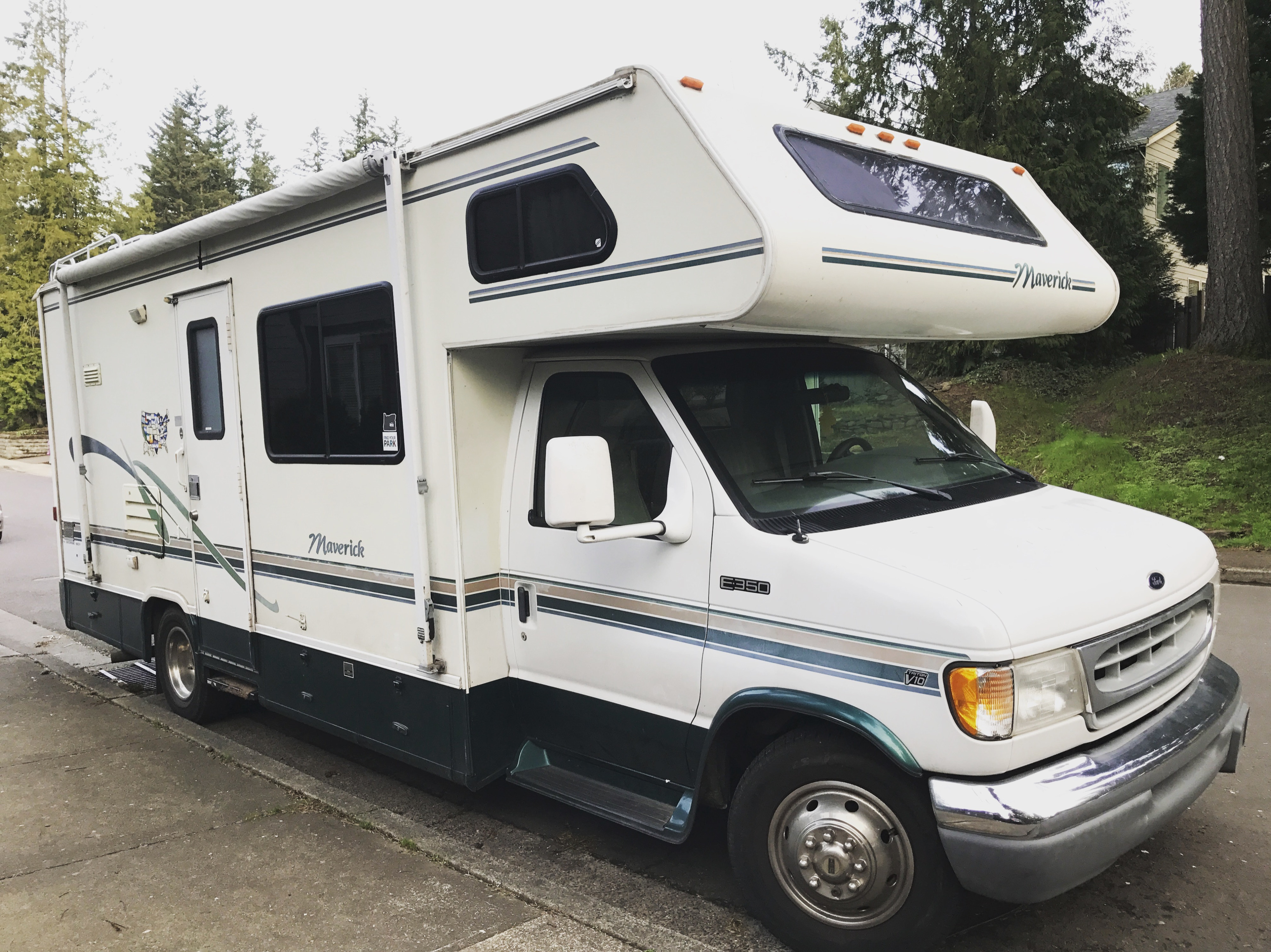 1998 Boy Maverick 23rk Class C Rental in Portland, OR Outdoorsy