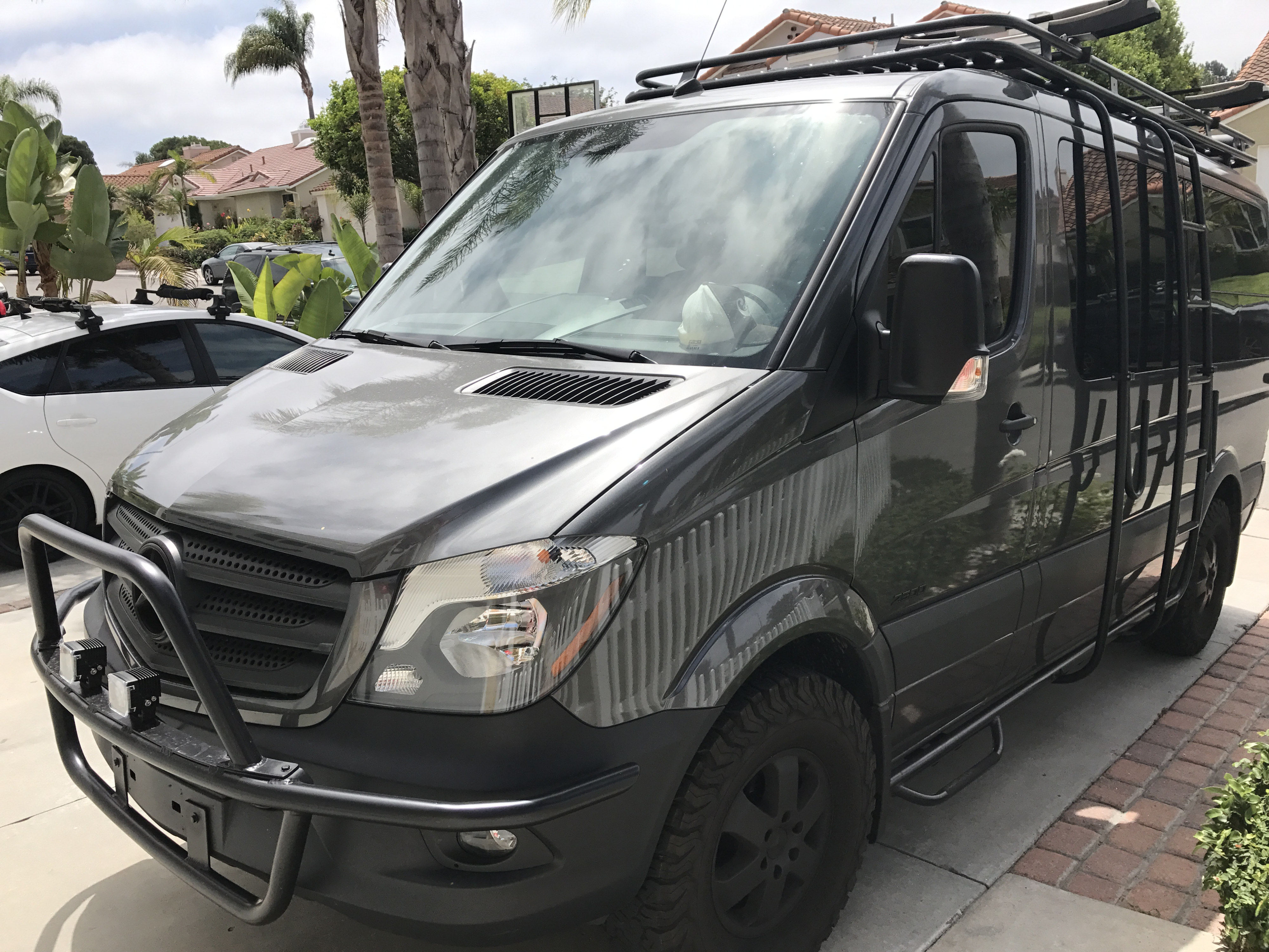2016 Mercedes-Benz Sprinter Camper van Rental in Long Beach, CA