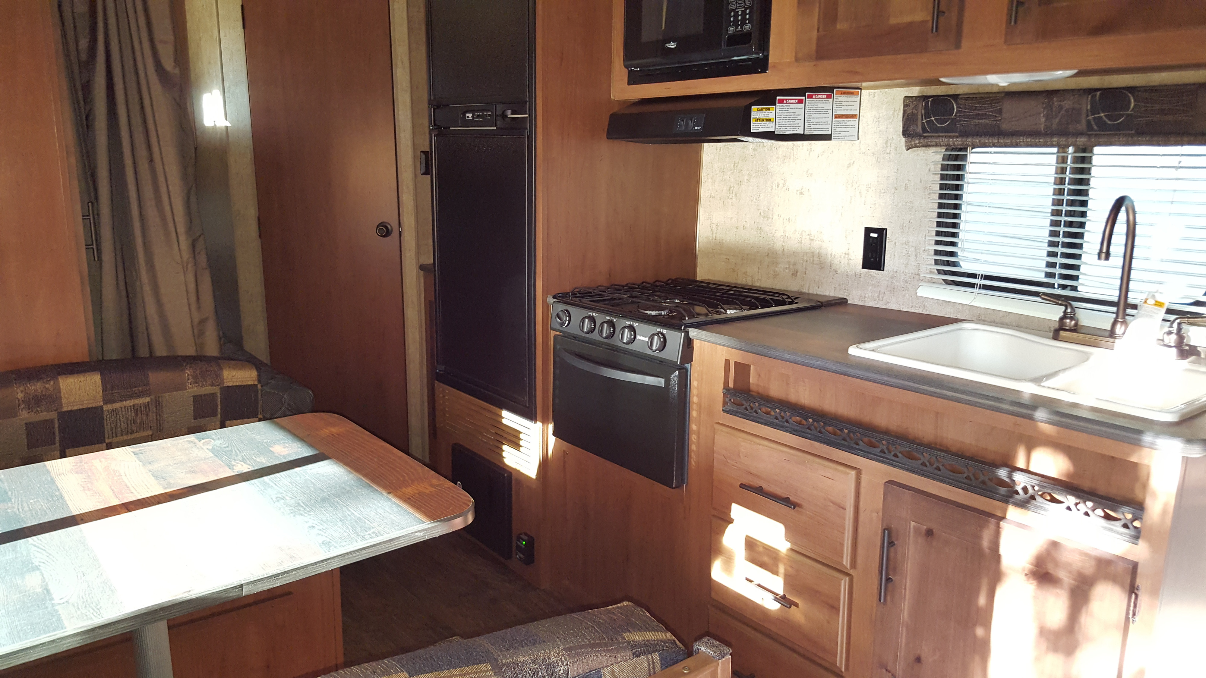 2017 Outdoors Rv Manufacturing Black Rock
