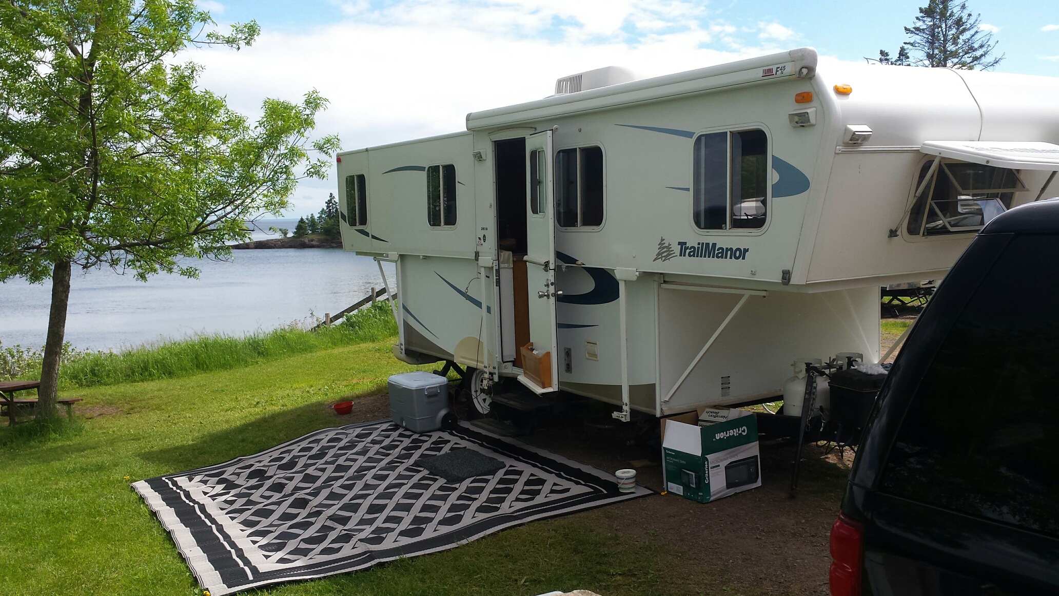 2008 Trailmanor 2619 Folding Trailer Rental in Rosemount, MN Outdoorsy
