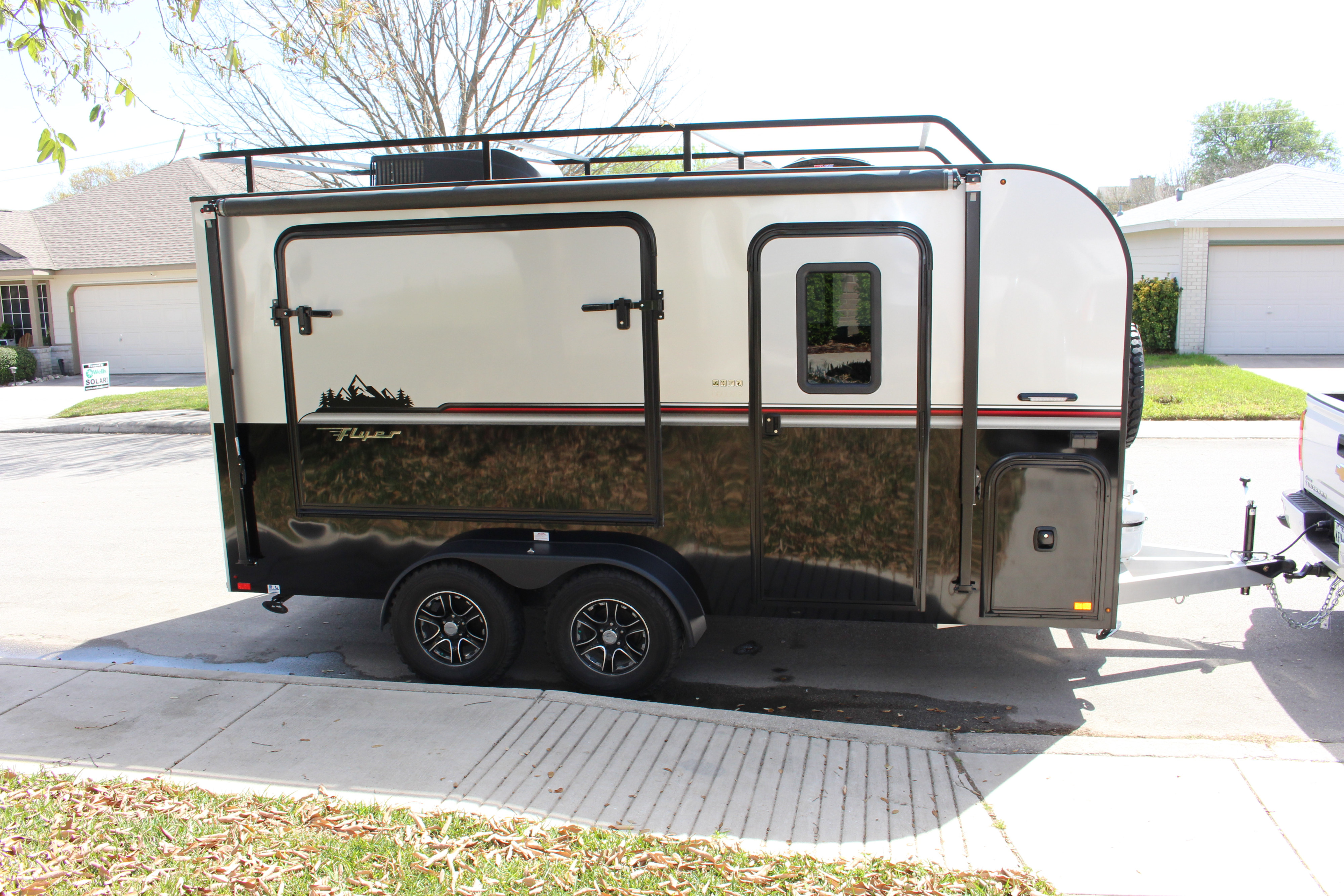 Photos 2018 Intech Flyer Discover Trailer Rental in San Antonio, TX