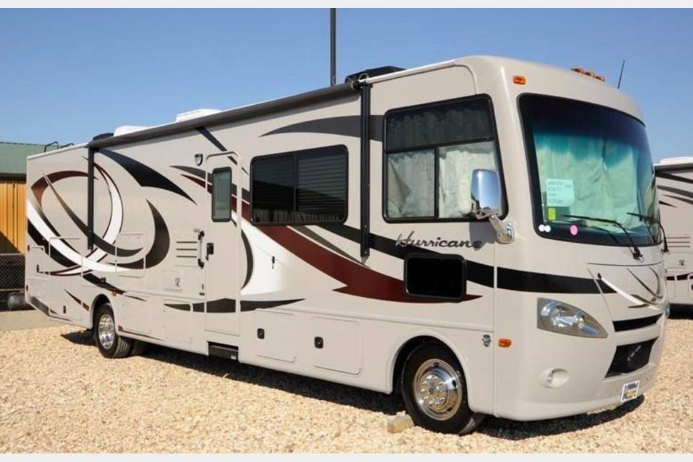 Used 2014 Thor Motor Hurricane 34E Motor Home Class A at Campers Inn, Acworth, GA