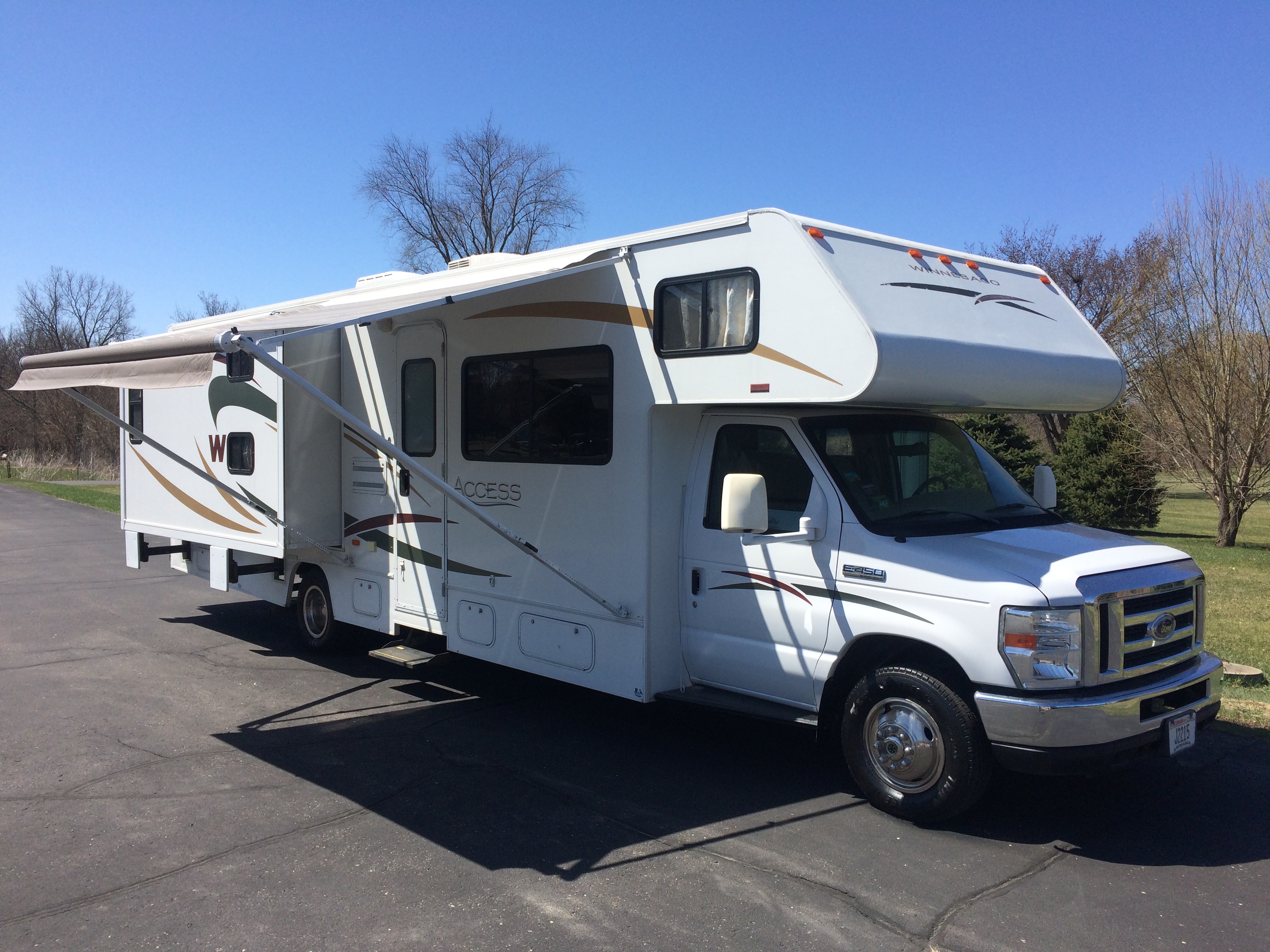 2008 Winnebago Access Class C Rental in Mazomanie, WI Outdoorsy