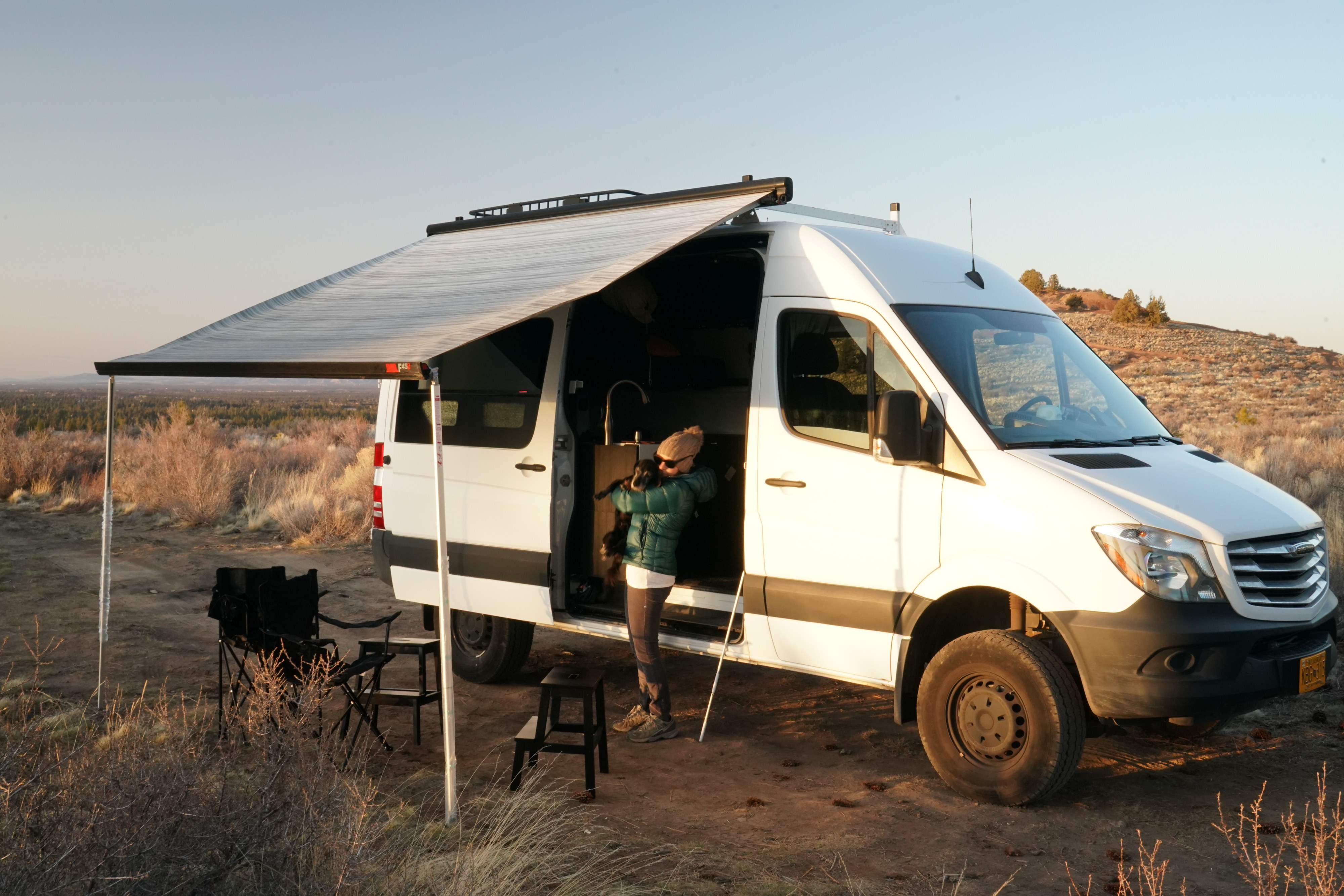 Sprinter 4x4 20 mg!! Adventure Van w Starlink WiFi Available!