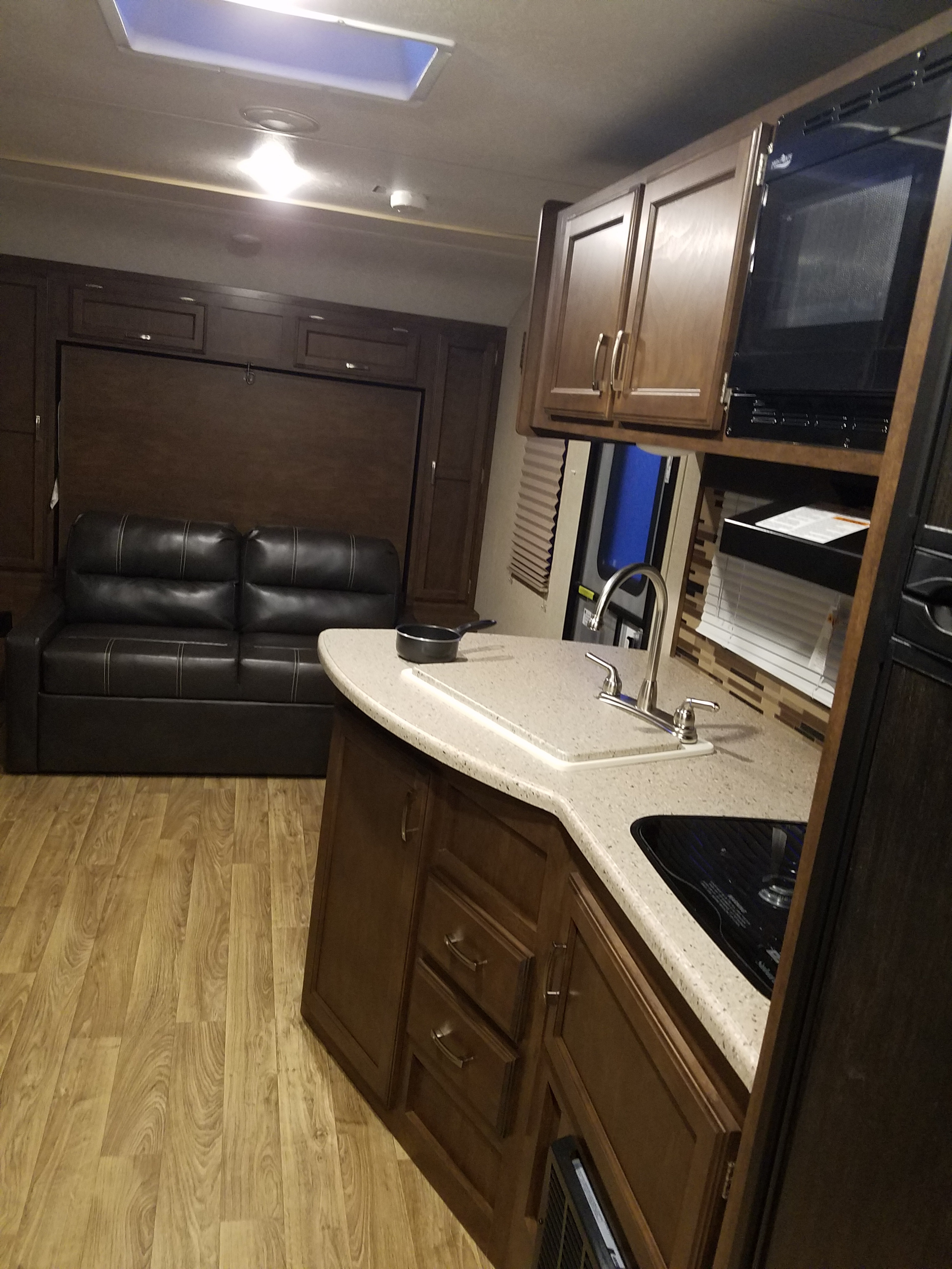 2017 Venture Rv Sonic Trailer Rental in Glen Burnie, MD Outdoorsy