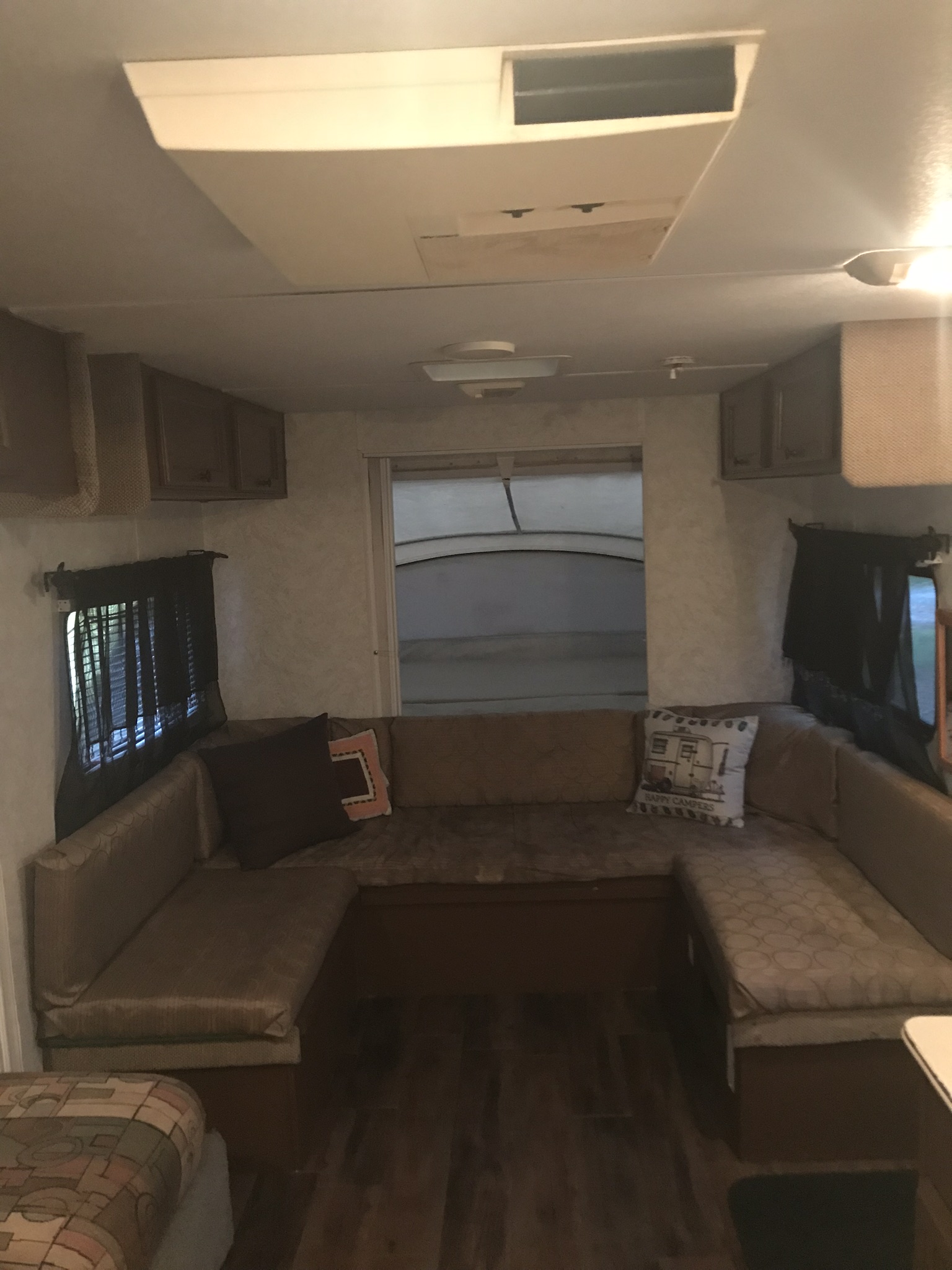 2004 Thor Motor Coach Wanderer Trailer Rental in Groveland, CA Outdoorsy