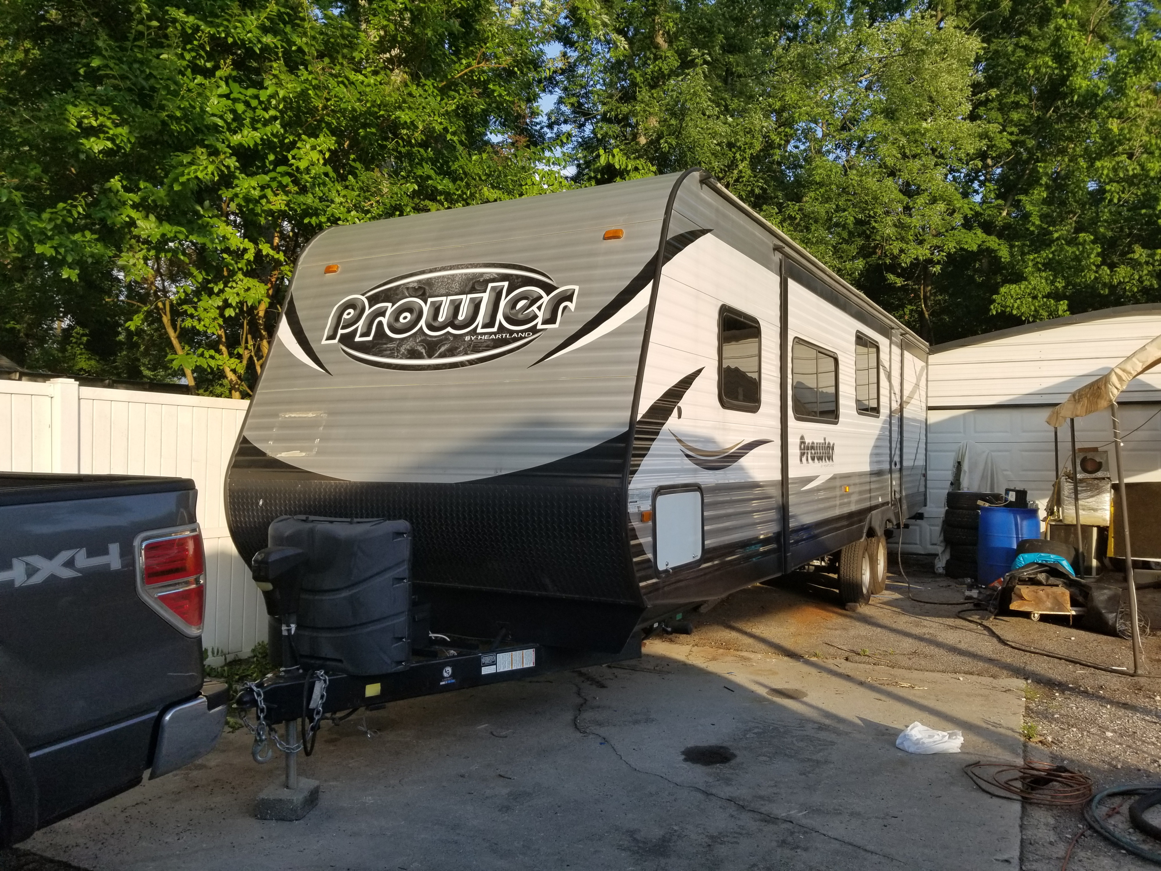 2015 Heartland Prowler Trailer Rental in Knoxville, TN Outdoorsy