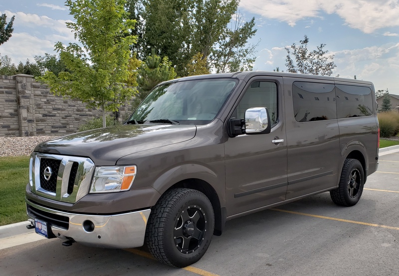 nissan passenger van rental