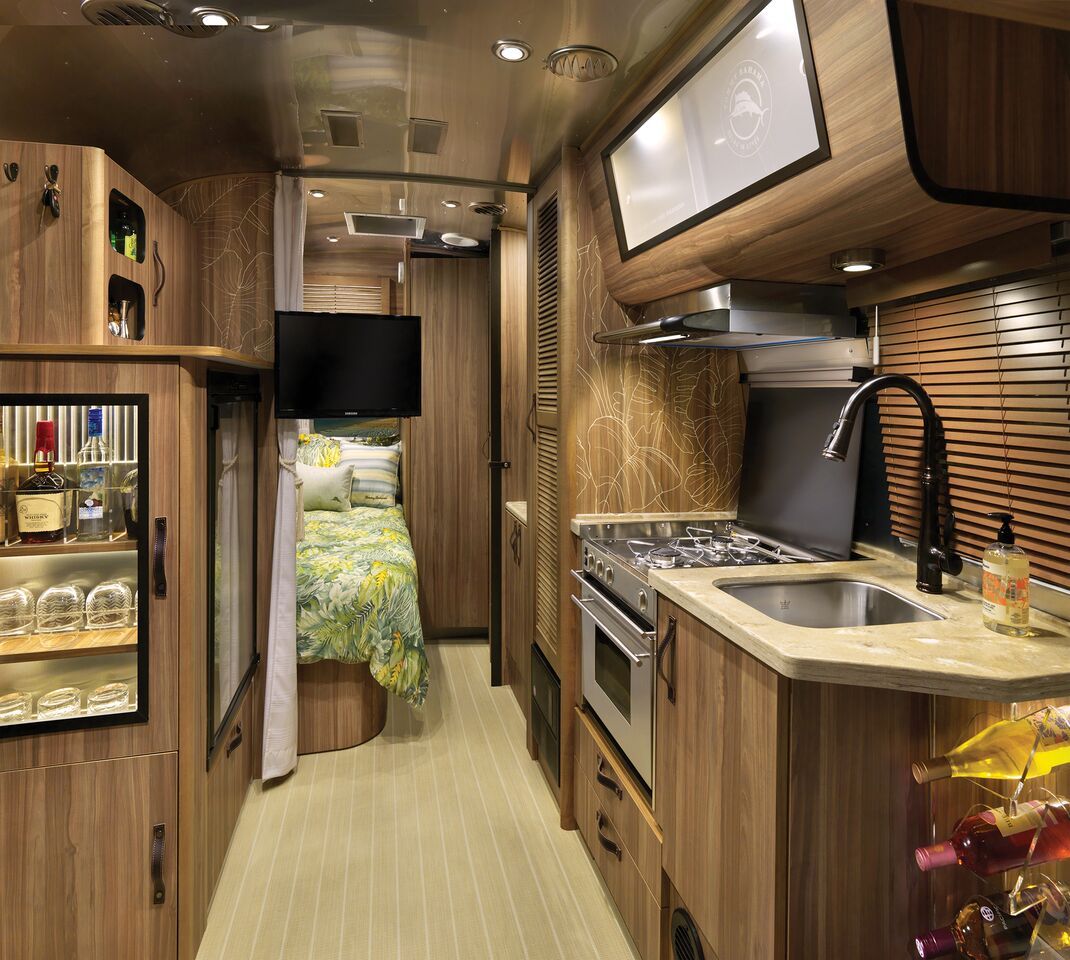 2018 tommy bahama airstream price