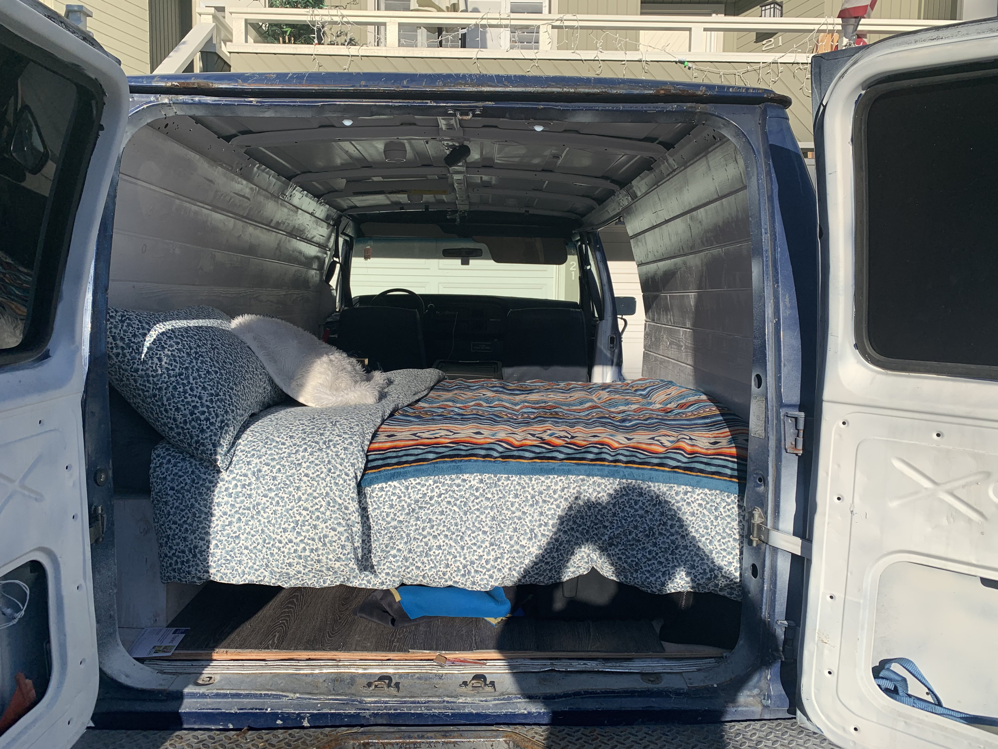 econoline camper conversion