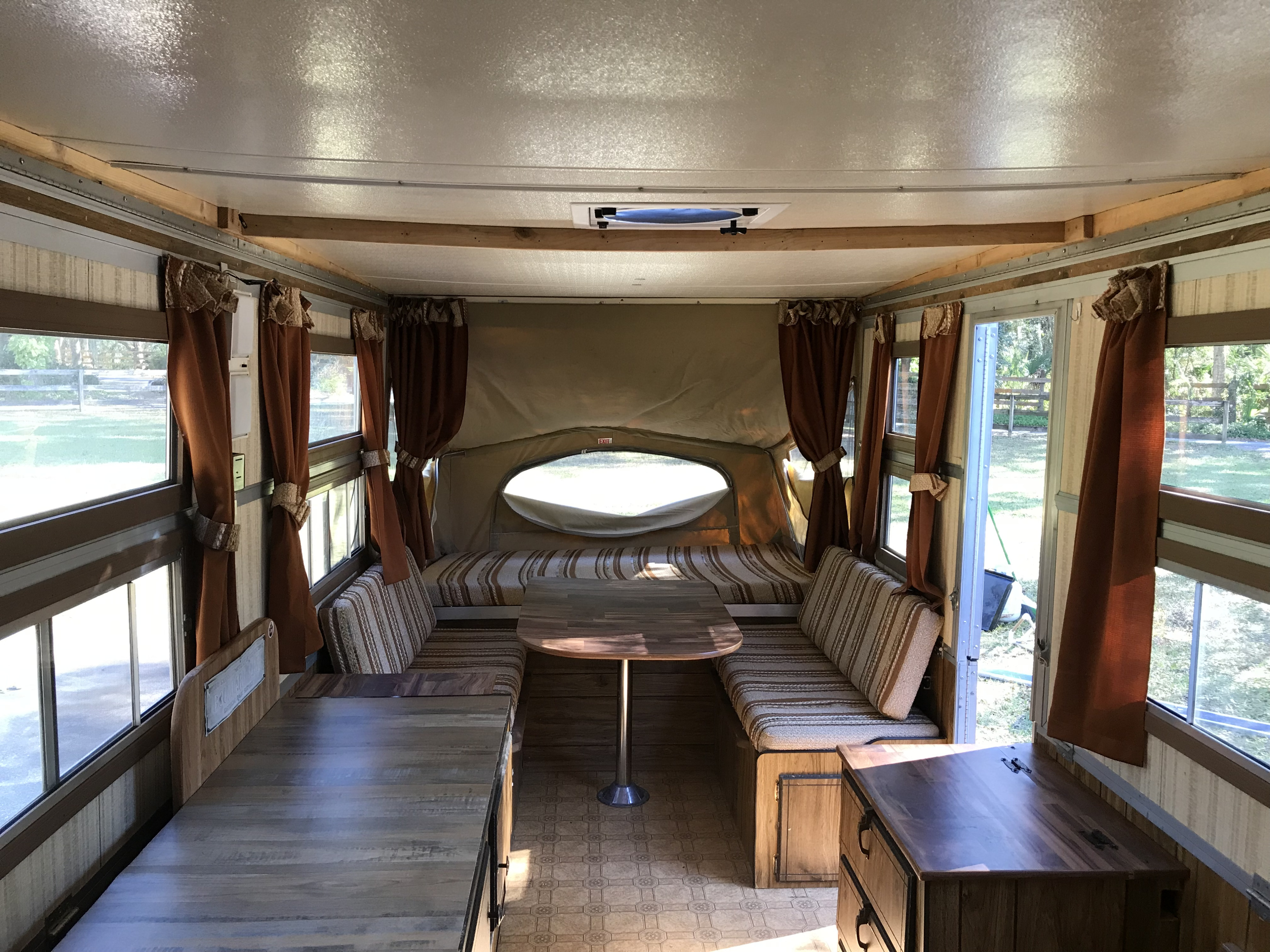 1983 Palomino Other Folding trailer Rental in Valrico, FL Outdoorsy