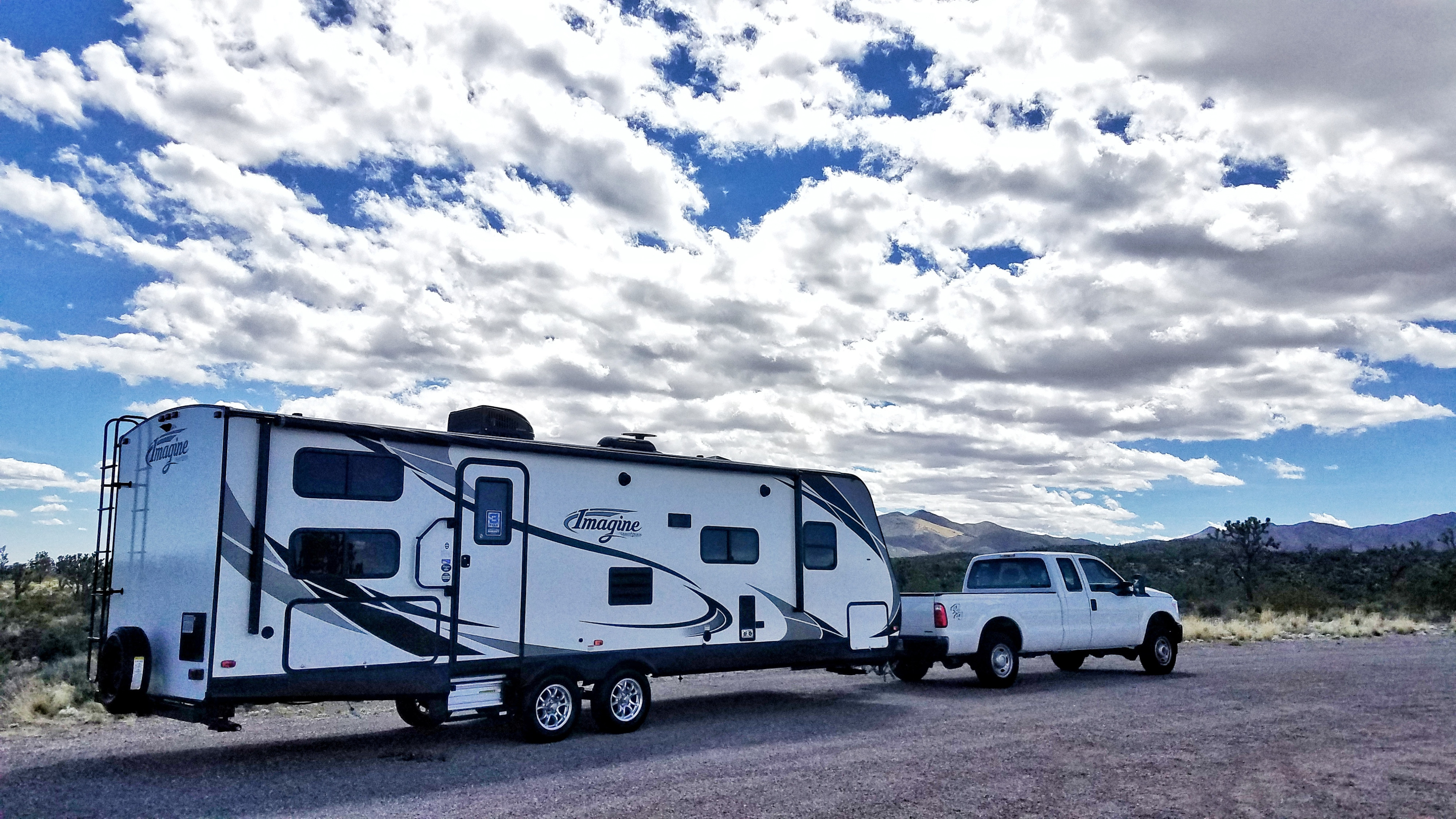 Travel trailer RV Rental 