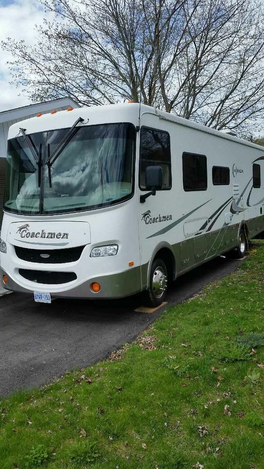 2004 Coachmen Mirada 30A Class A Rental in Peterborough, ON