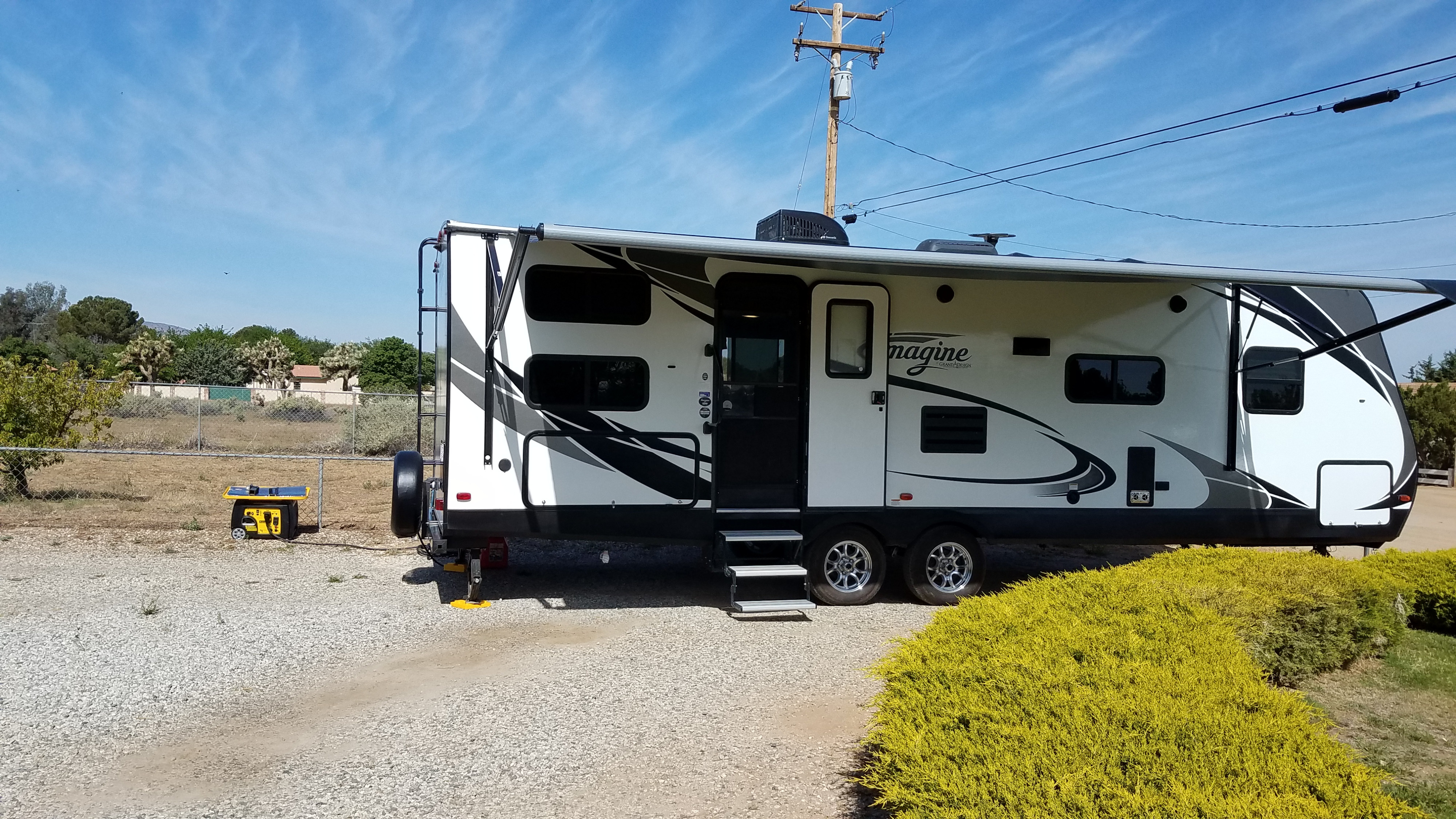 Travel trailer RV Rental 