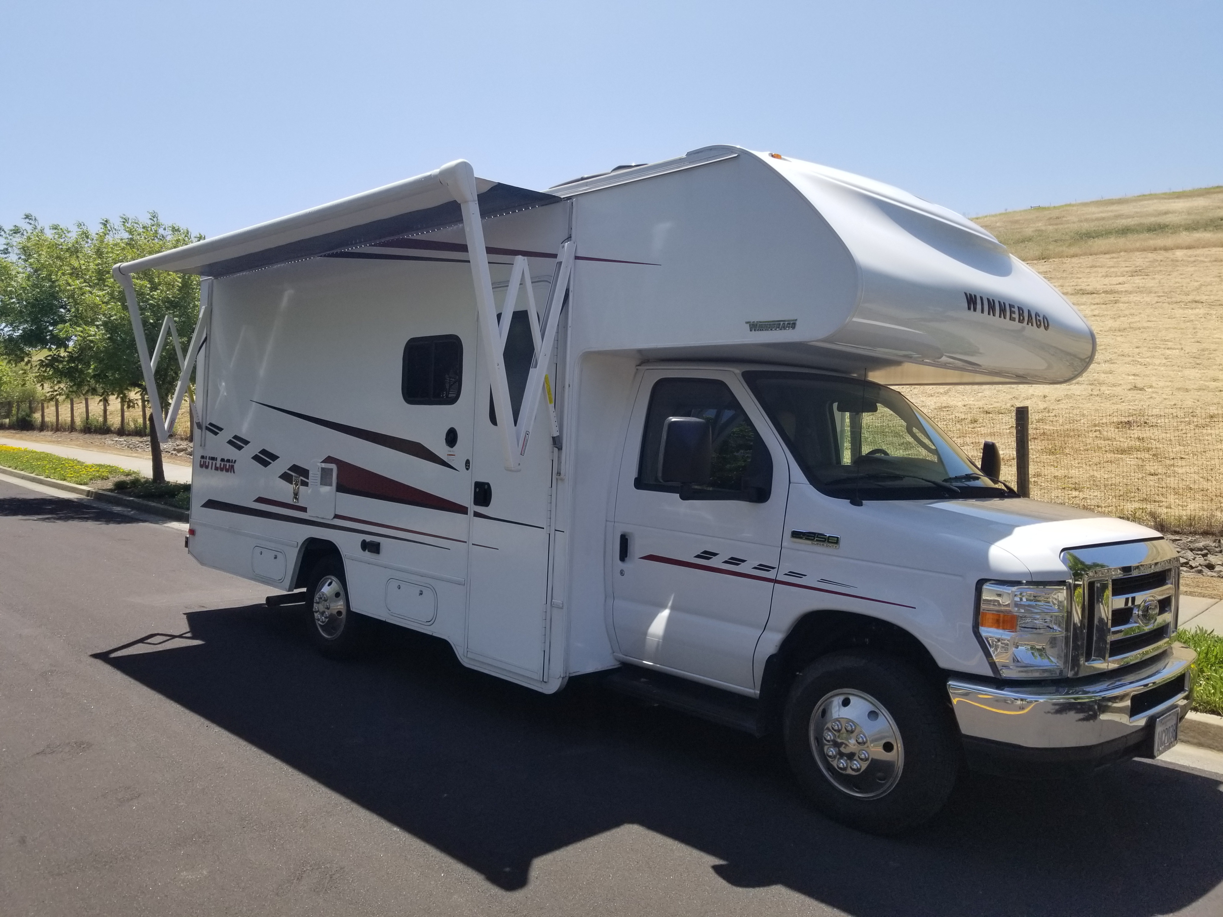 2019 Winnebago Outlook Class C Rental In Fairfield Ca Outdoorsy