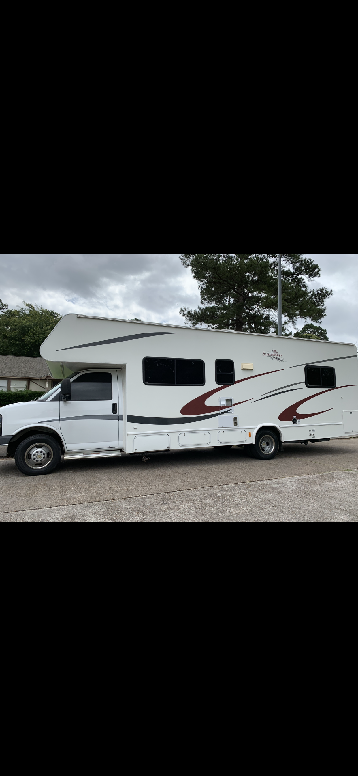 2006 Forest River Sunseeker Class C Rental in Humble, TX | Outdoorsy
