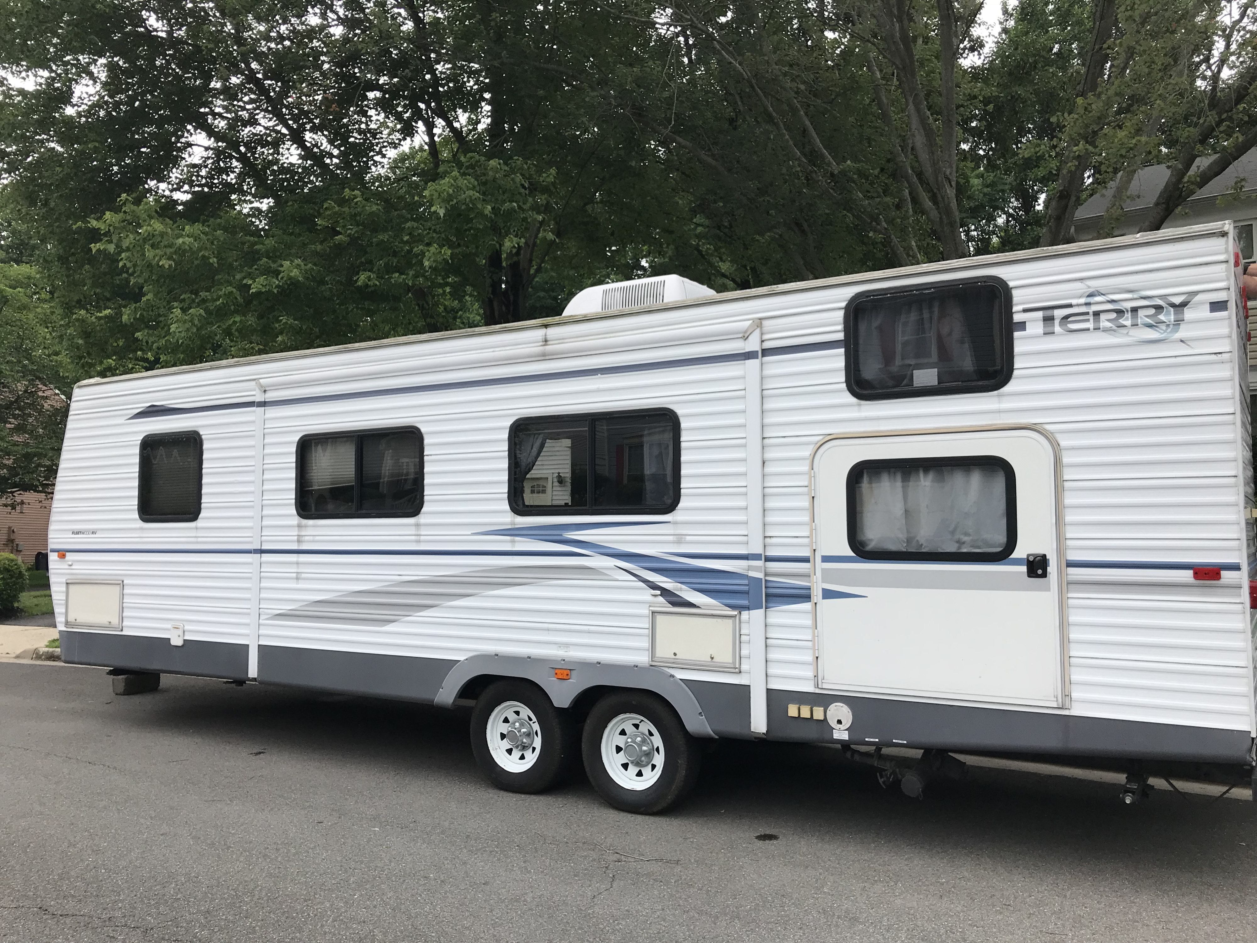 2006 terry travel trailer