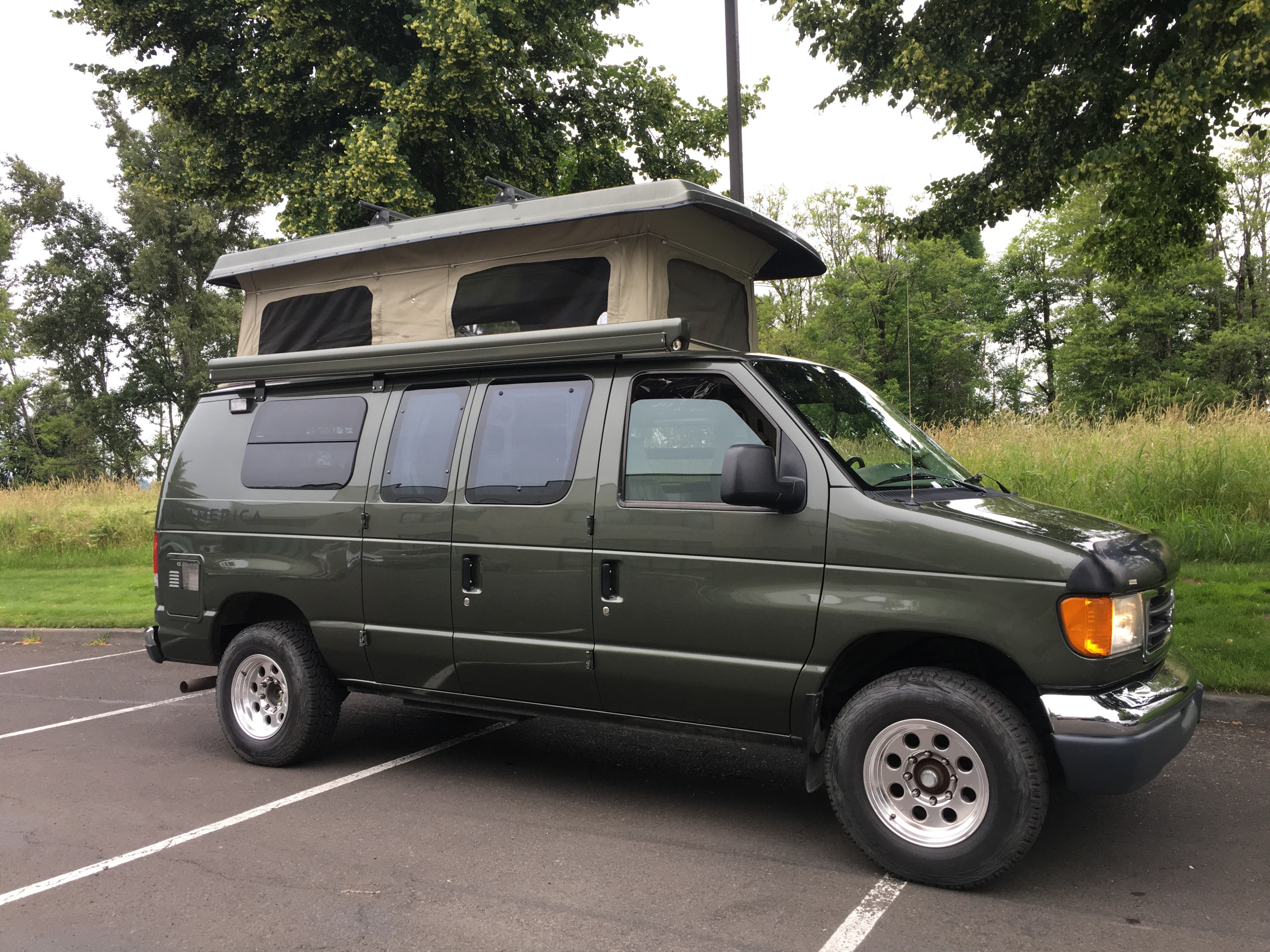 2003 econoline van