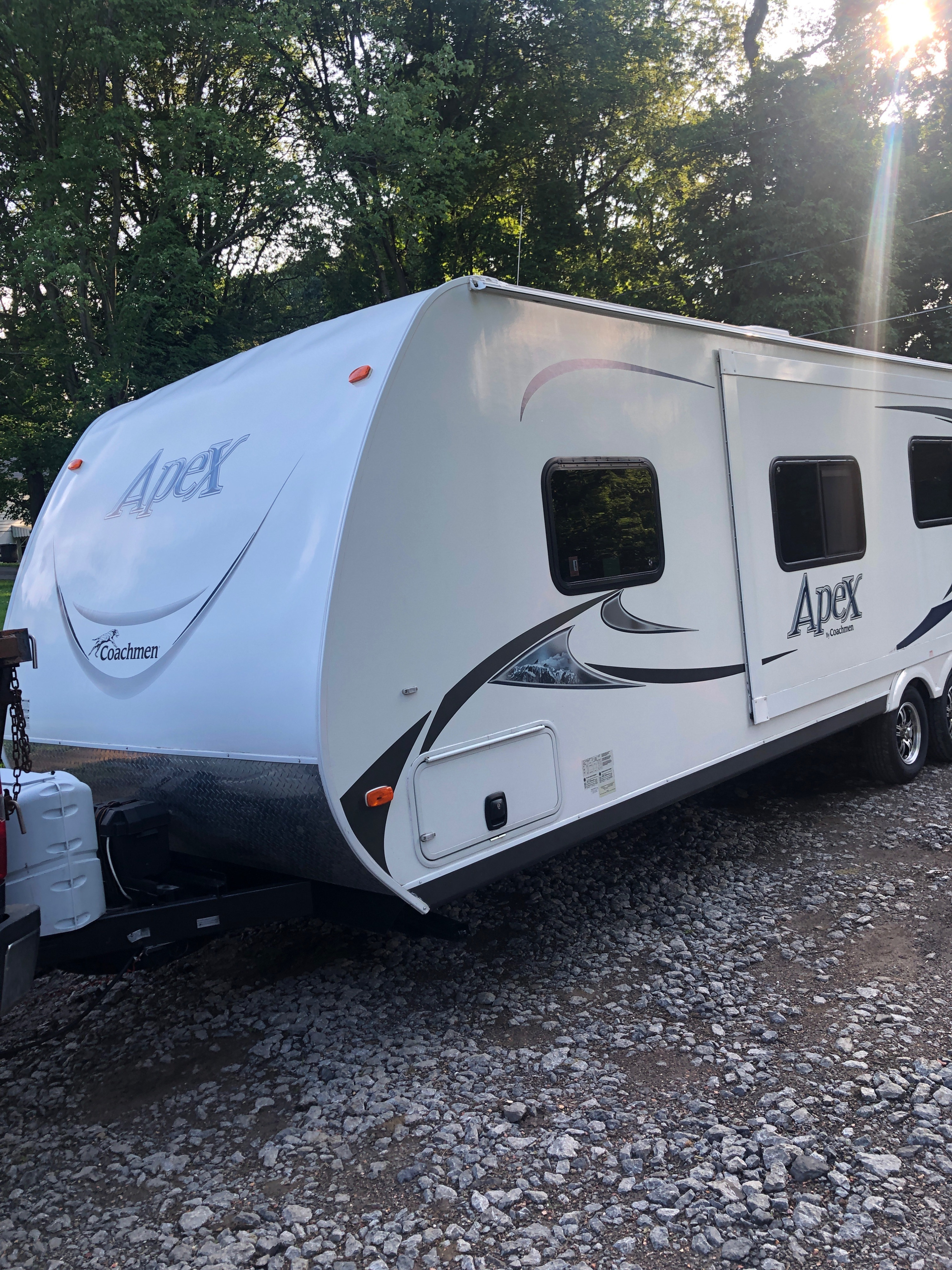 2013 Coachmen Apex Trailer Rental in Clinton, PA Outdoorsy