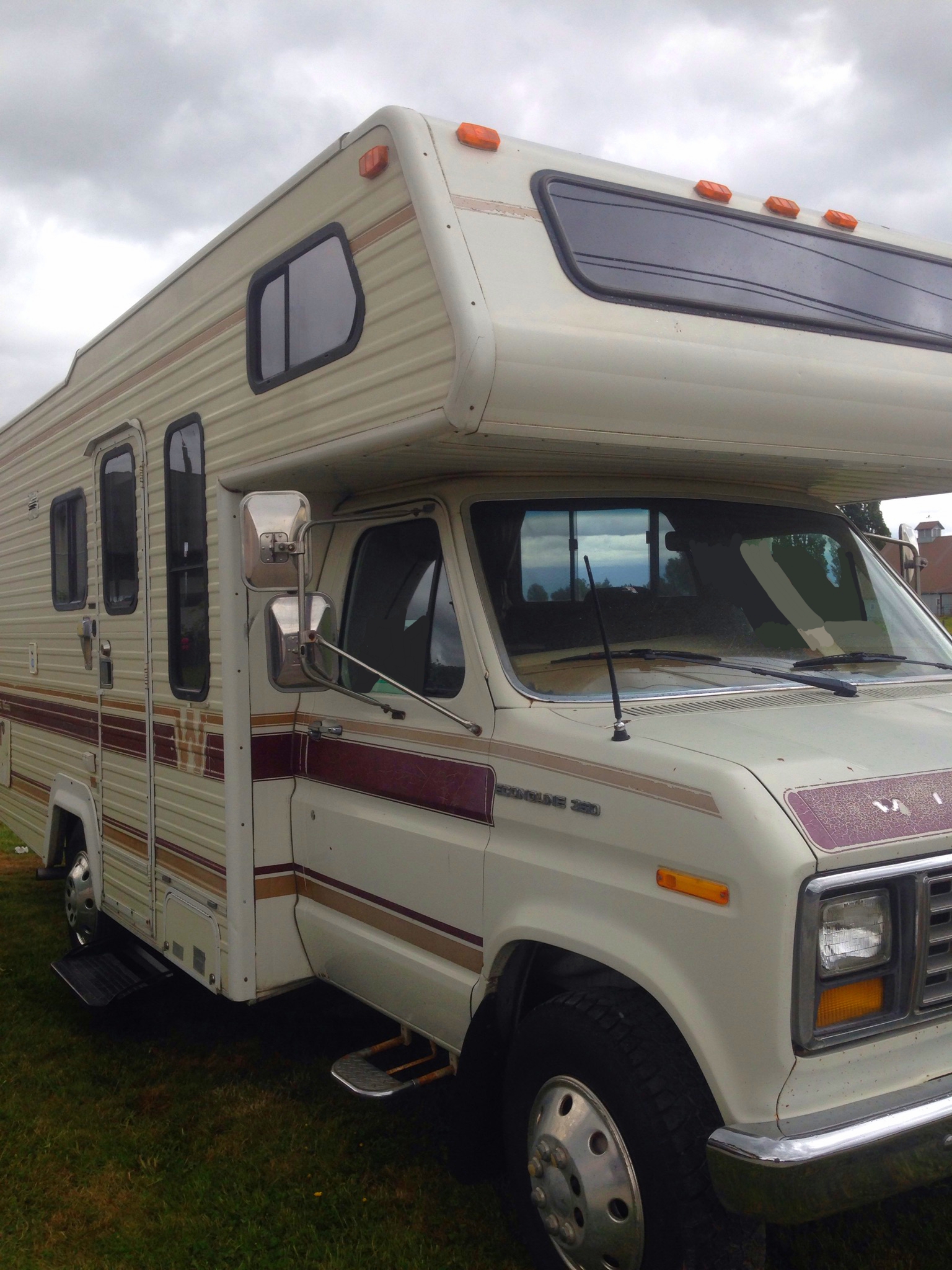 1984 Winnebago Minnie Winnie Class C Rental in South Lake Tahoe, Ca, CA Outdoorsy