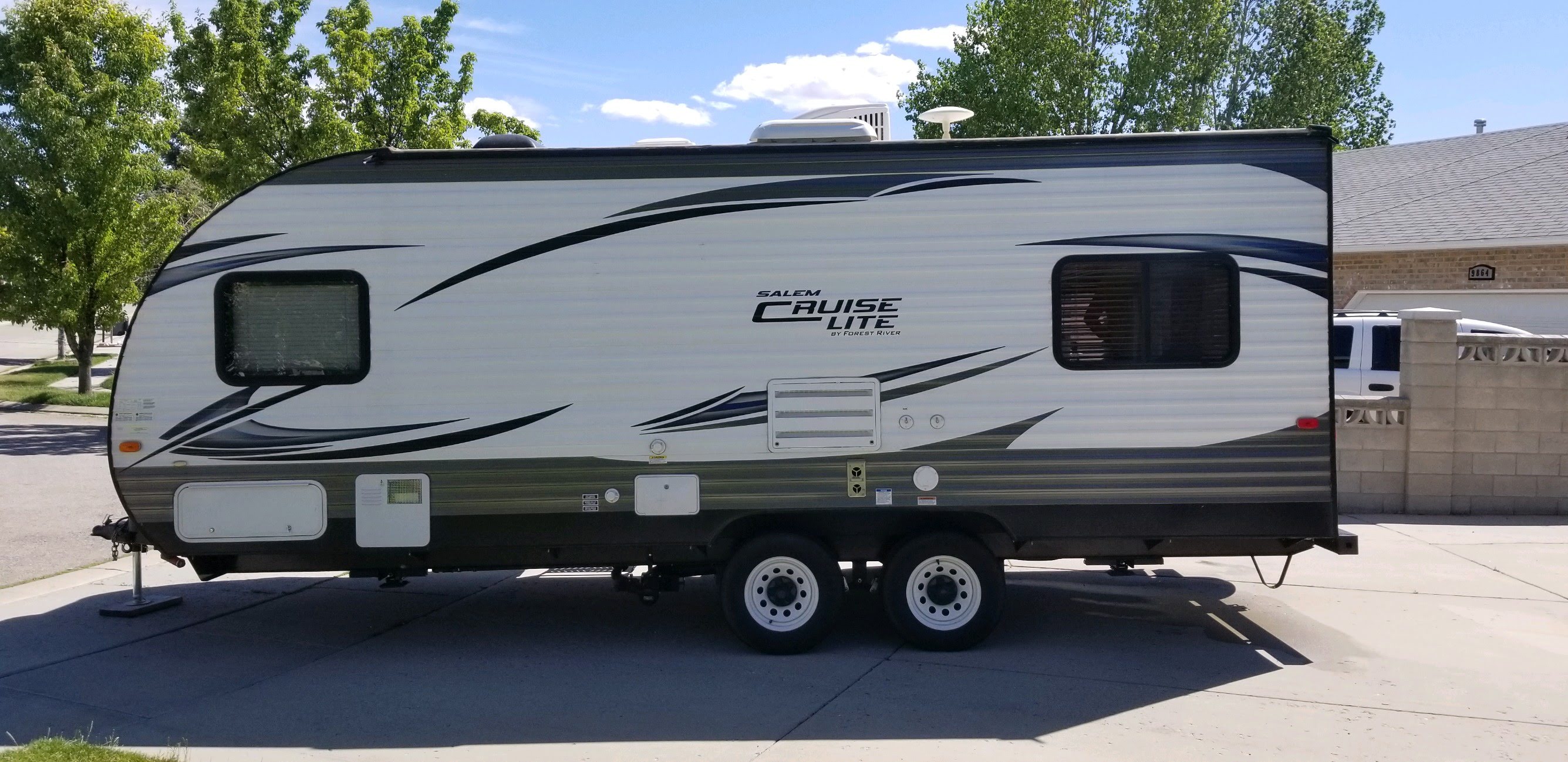 1999 Wilderness Travel Trailer Floor Plan