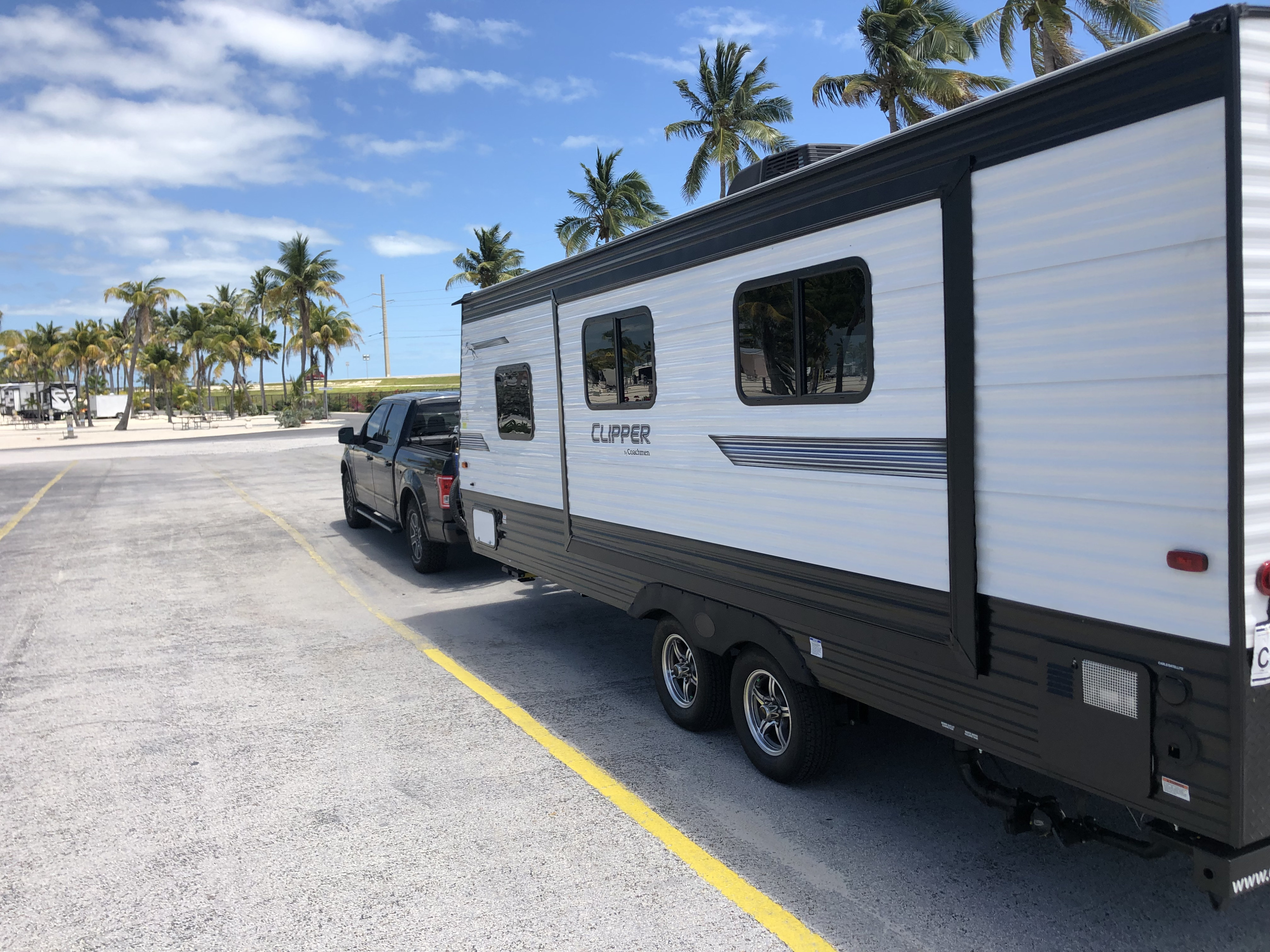 Travel trailer RV Rental 