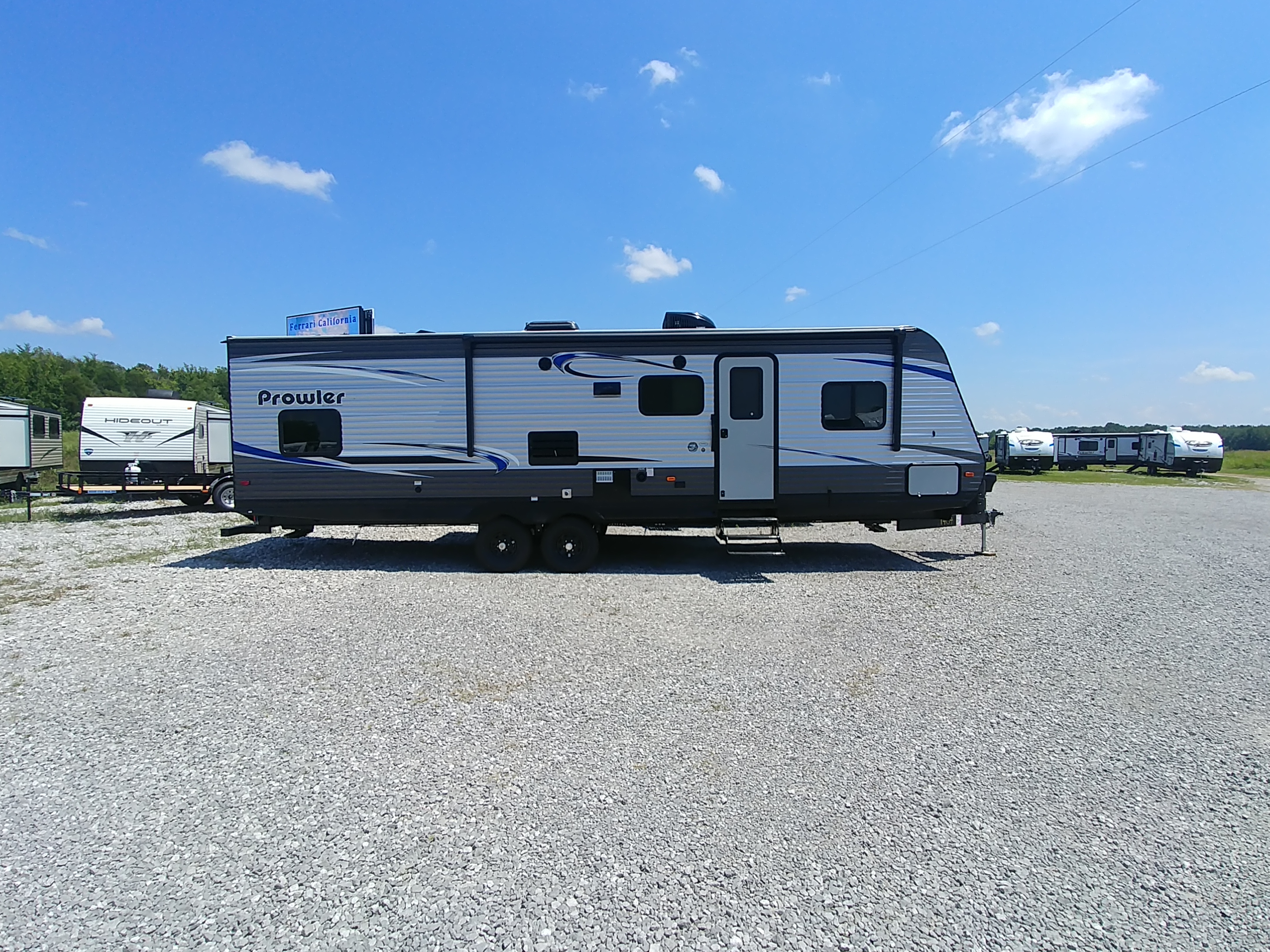 Photos 2020 Heartland Prowler 300BH Trailer Rental in Madisonville