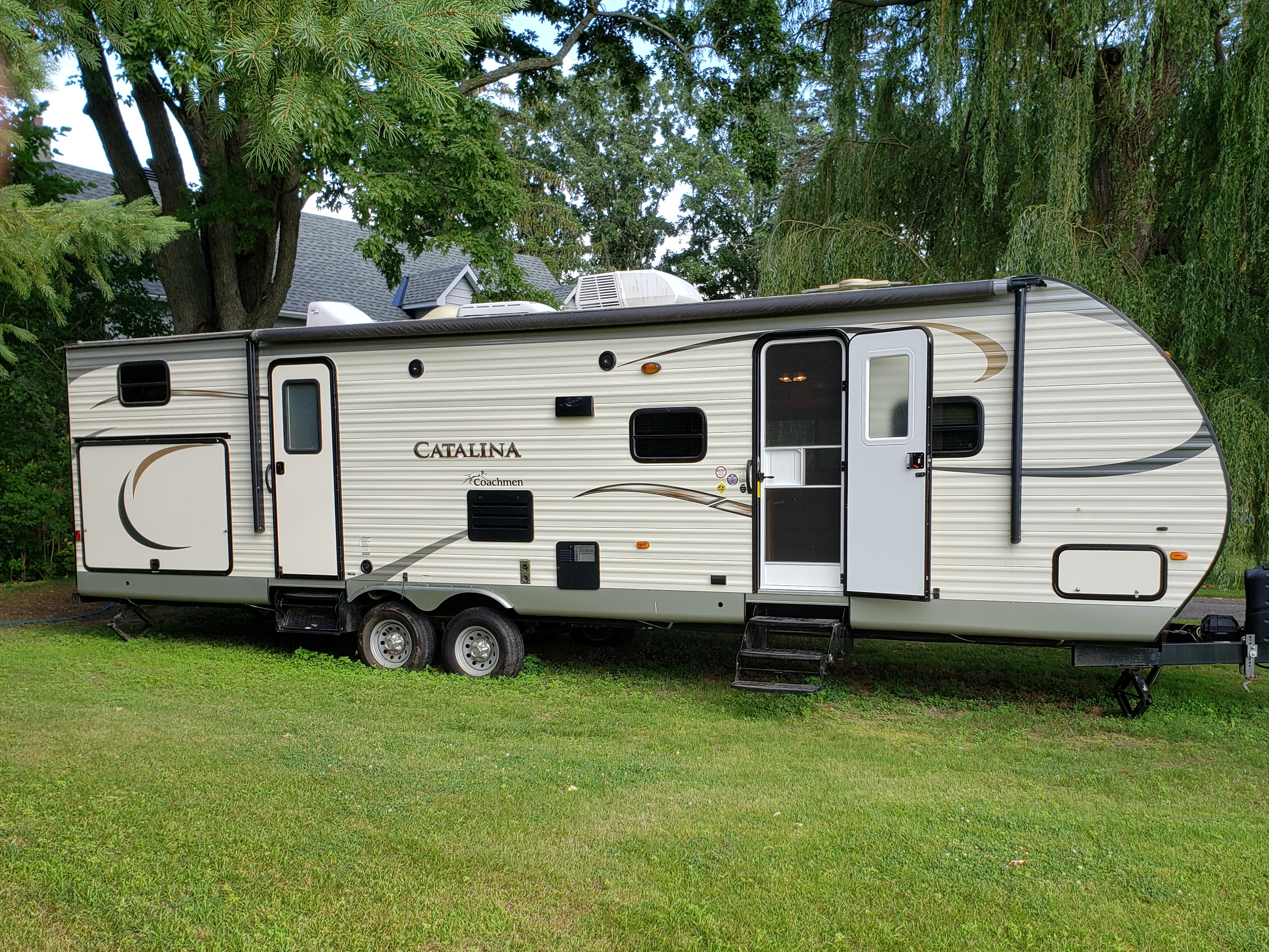 2015 coachmen travel trailer