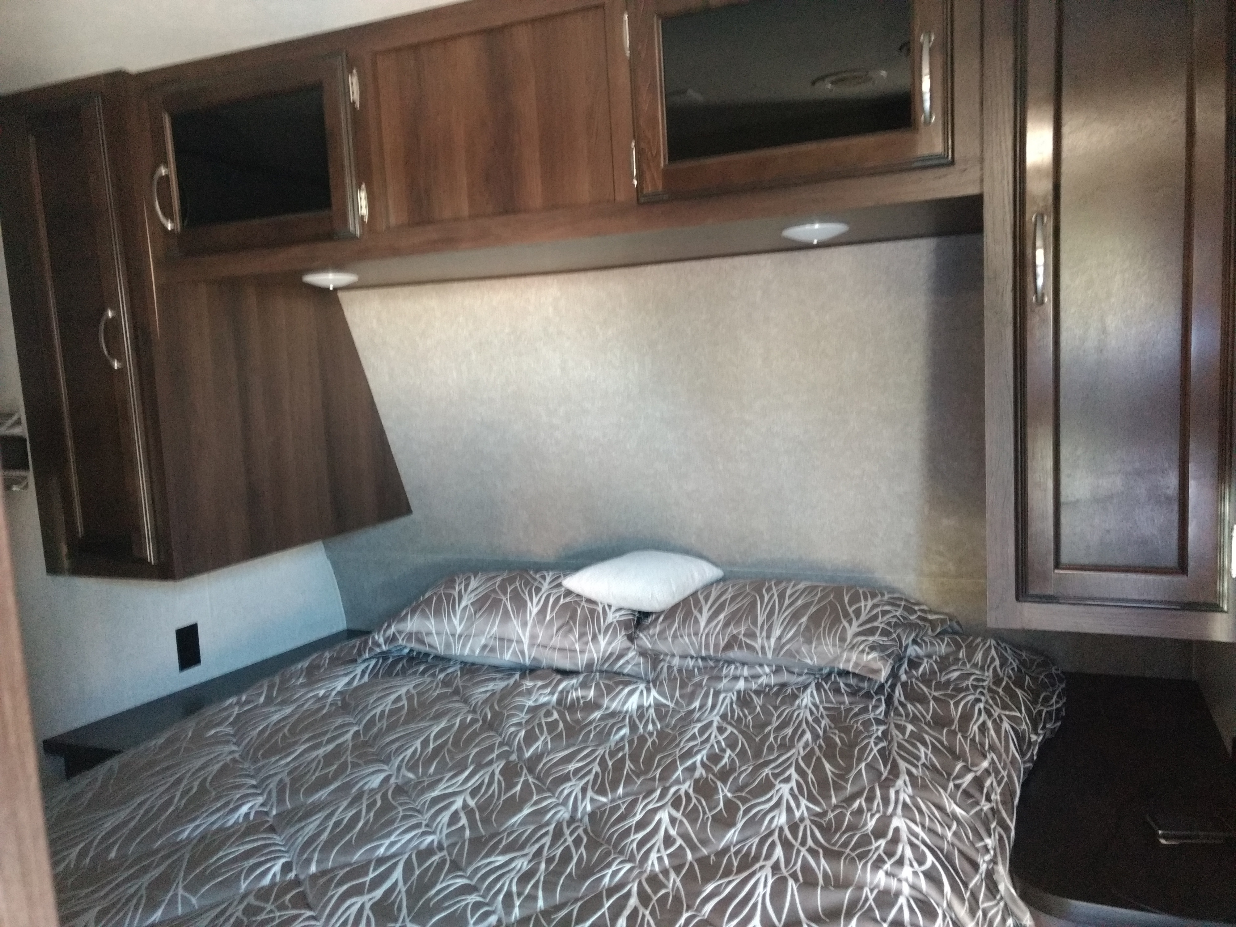 Travel trailer RV Rental 