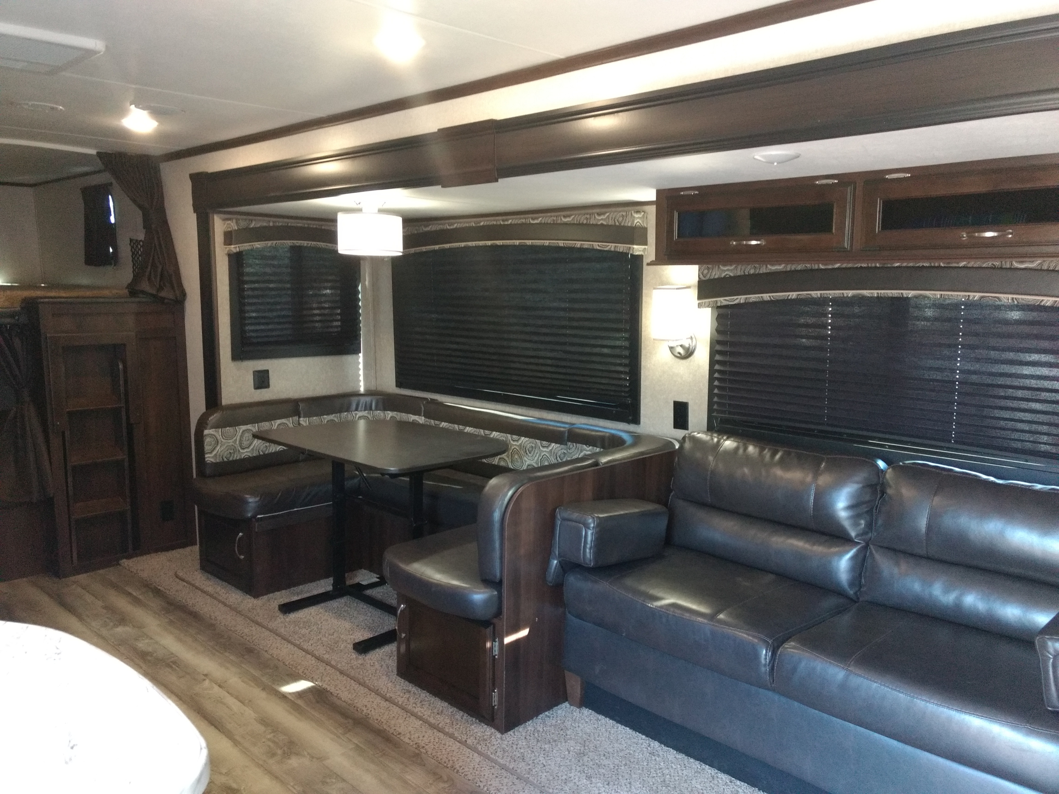 Travel trailer RV Rental 