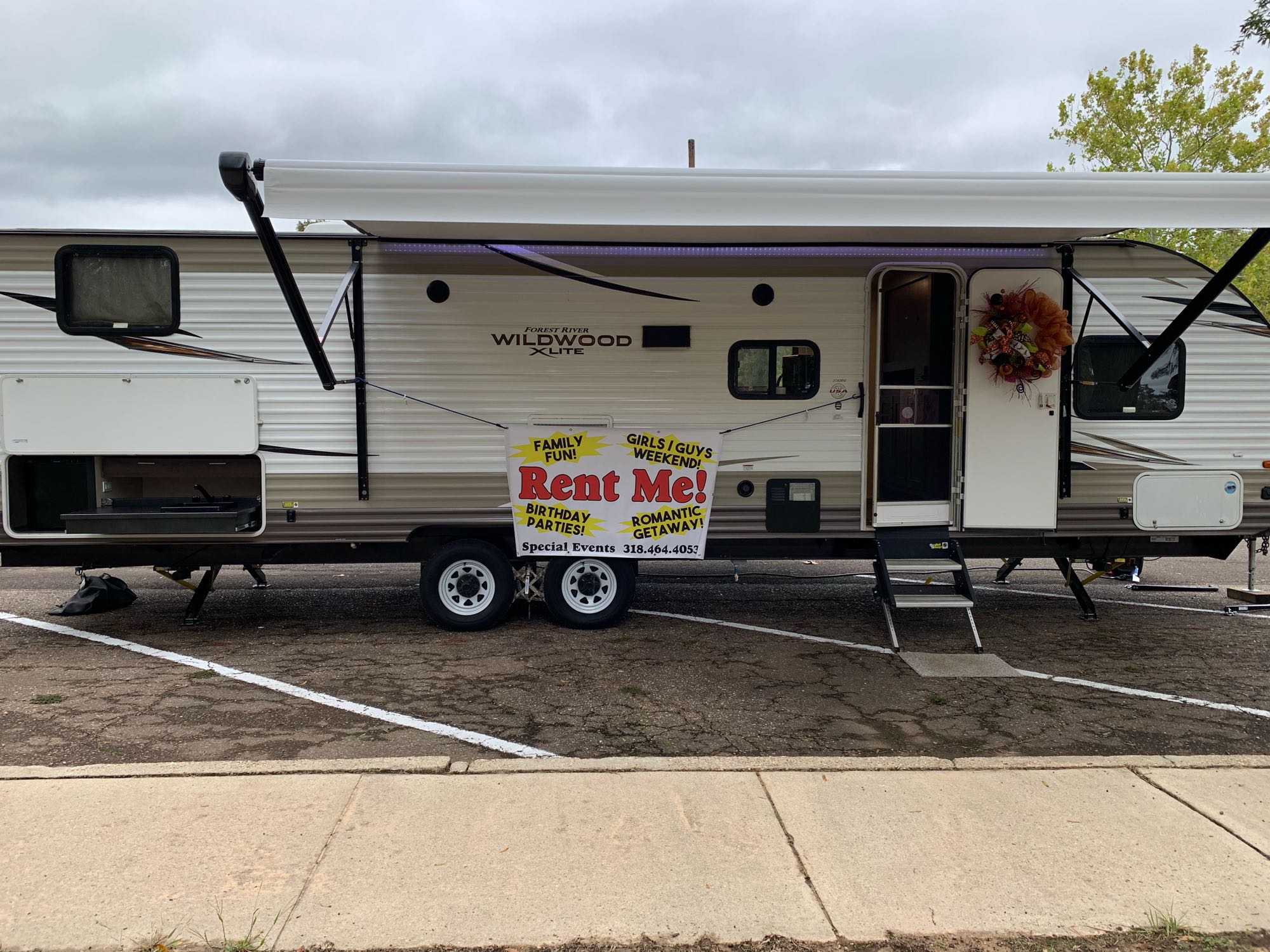 2018 Forest River Wildwood XLite Trailer Rental in Haughton, LA